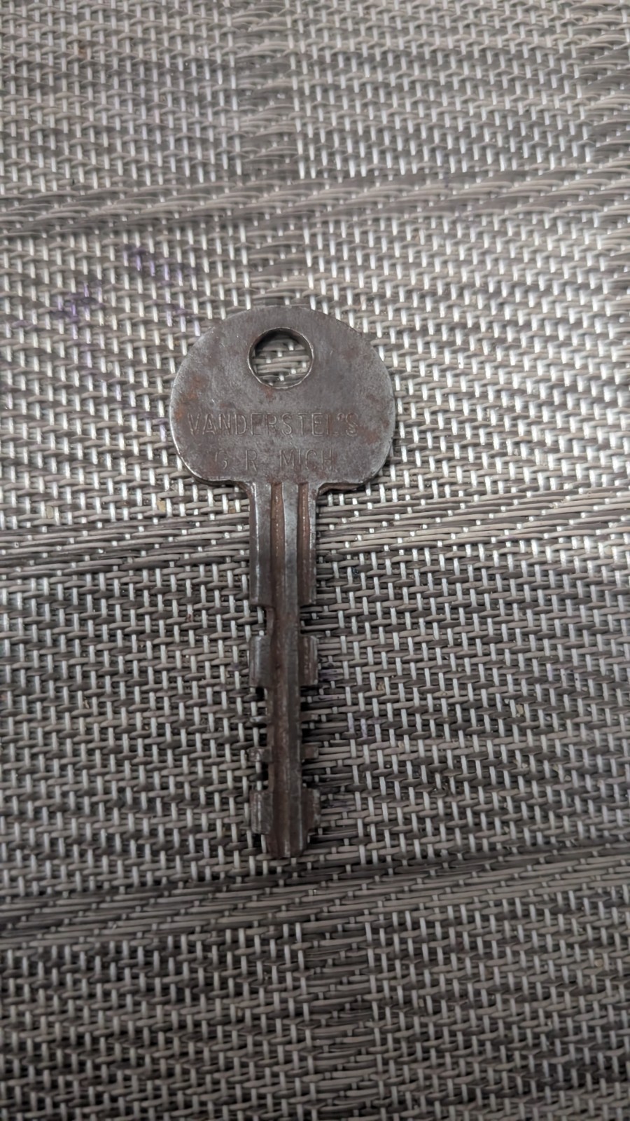 Vanderstels Warded Key