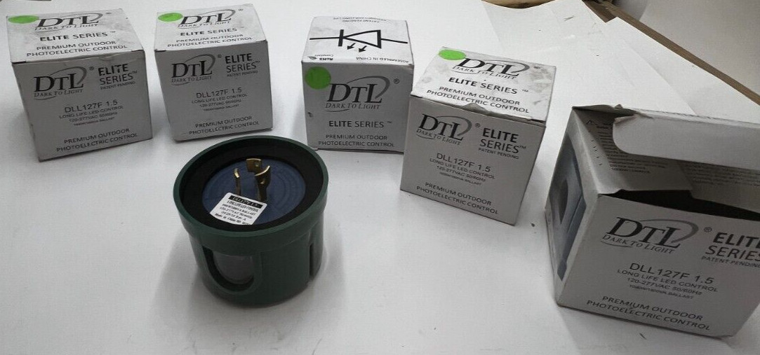 (QTY 5) DTL Dark to Light Elite Green Premium Photoelectric Control DLL127-1.5
