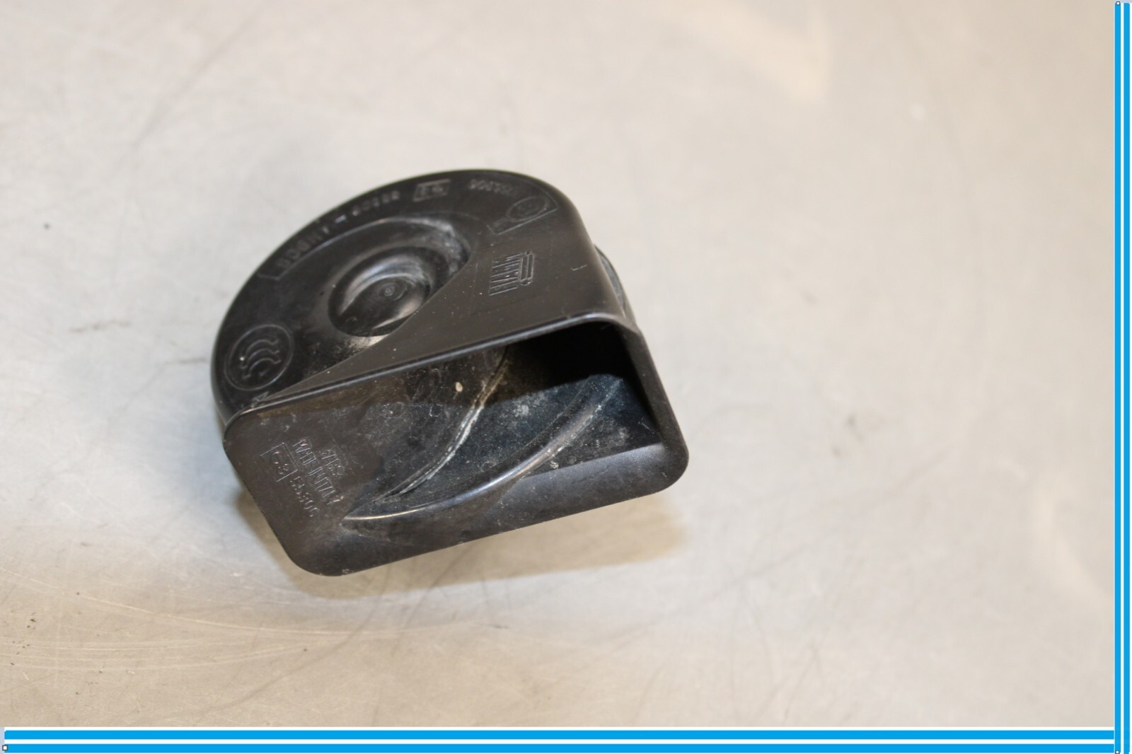 07-13 BMW 335i 328i Low Tone Pitch Signal Alarm Horn Oem