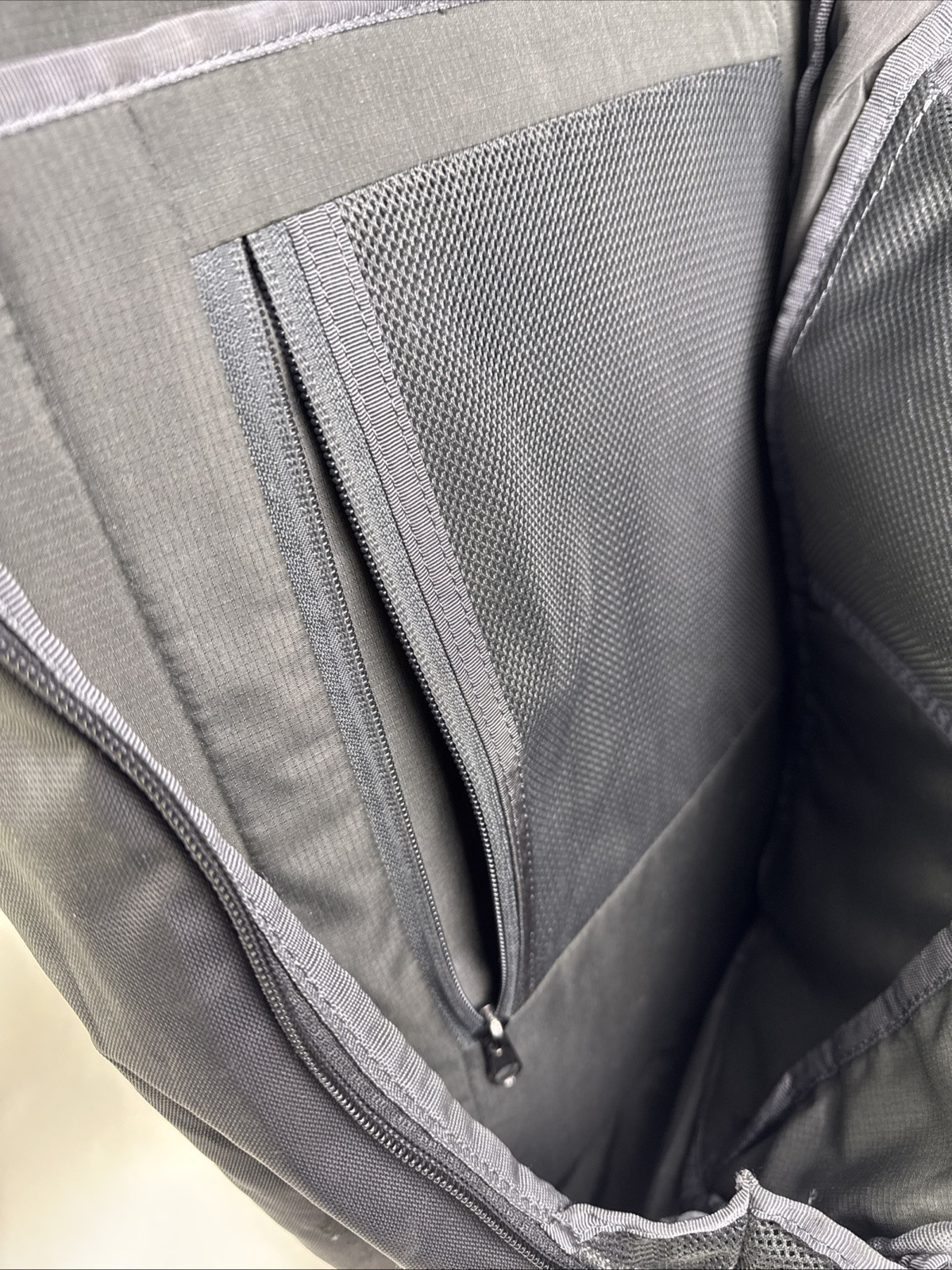 Thule Enroute Backpack 23L Black/Grey