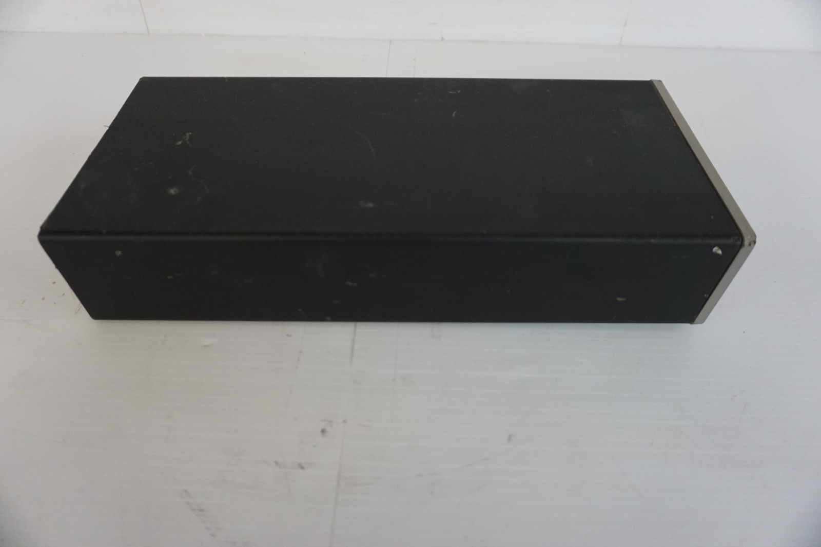 ENDEVCO CHARGE & ISOLATION SIGNAL CONDITIONER MODEL 133 (BFR15)
