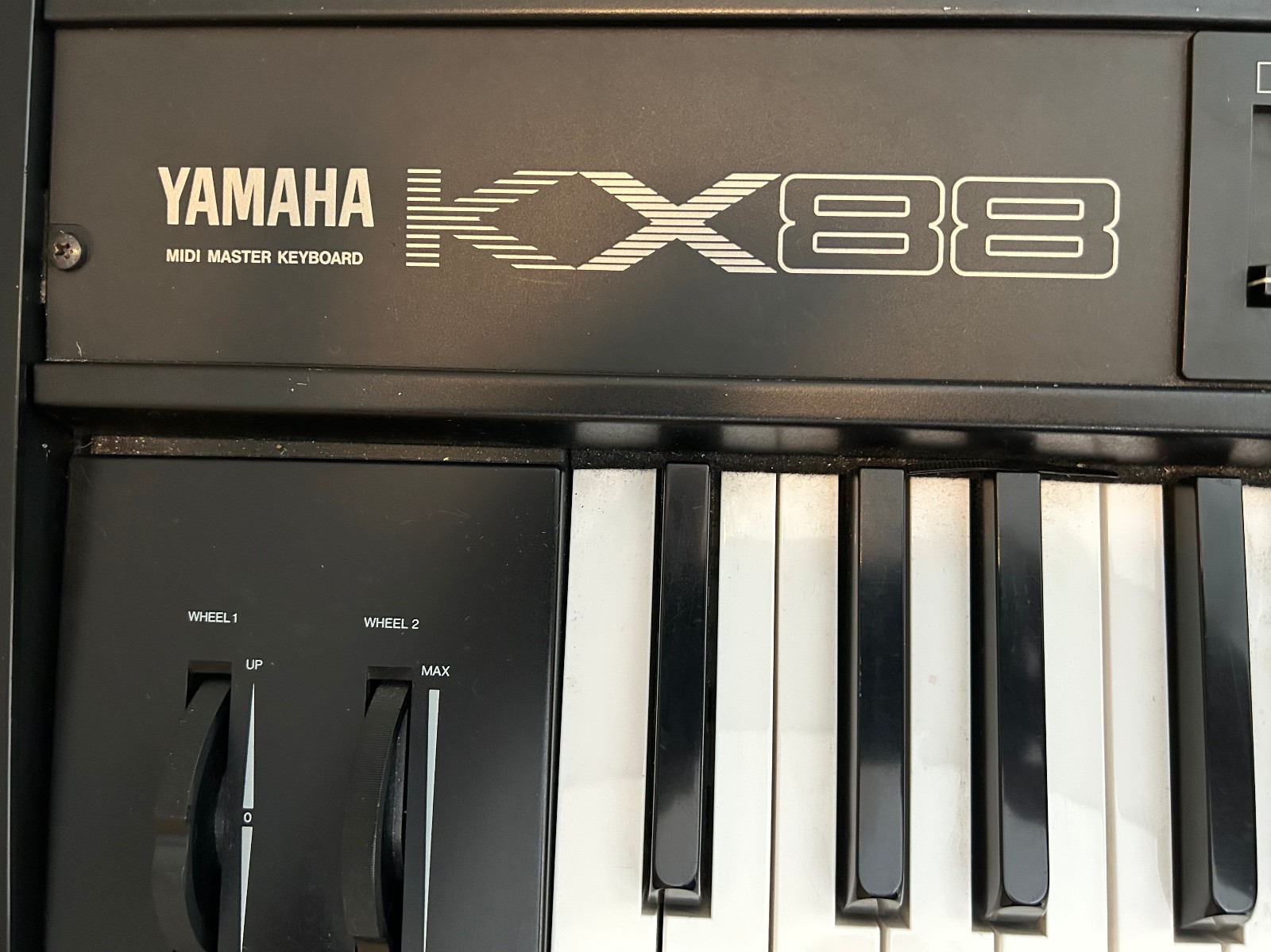 Yamaha KX88 MIDI Master Keyboard Controller