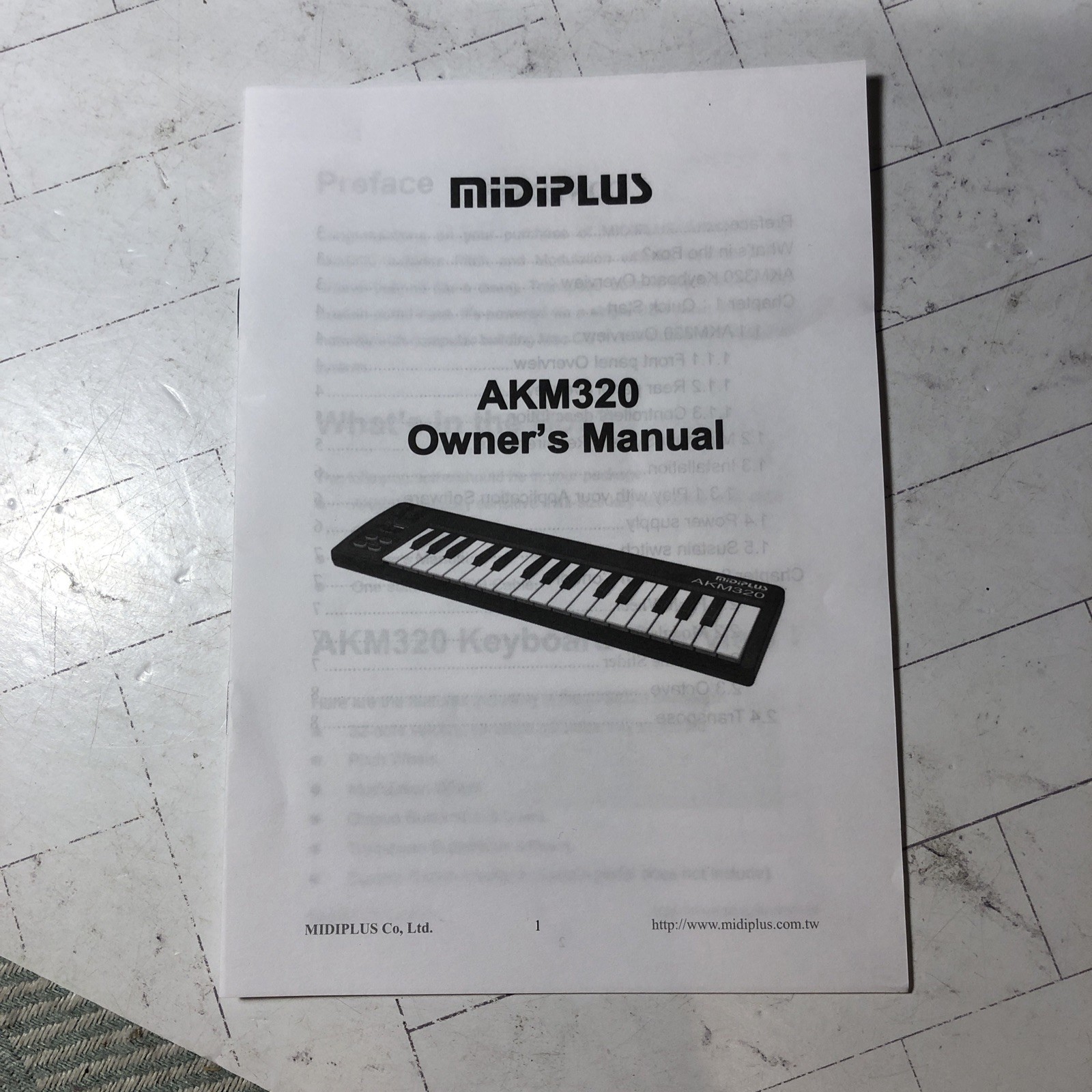midiplus AKM320 32 Mini Size Key USB Midi Keyboard Controller UNUSED OPEN BOX