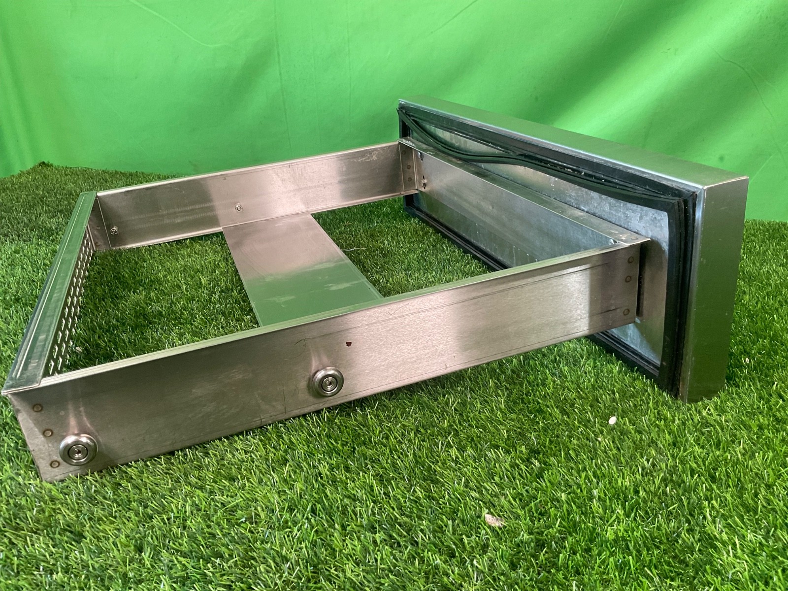 True Chef Base Under Counter Refrigerator Drawer. Model TRCB-72 48