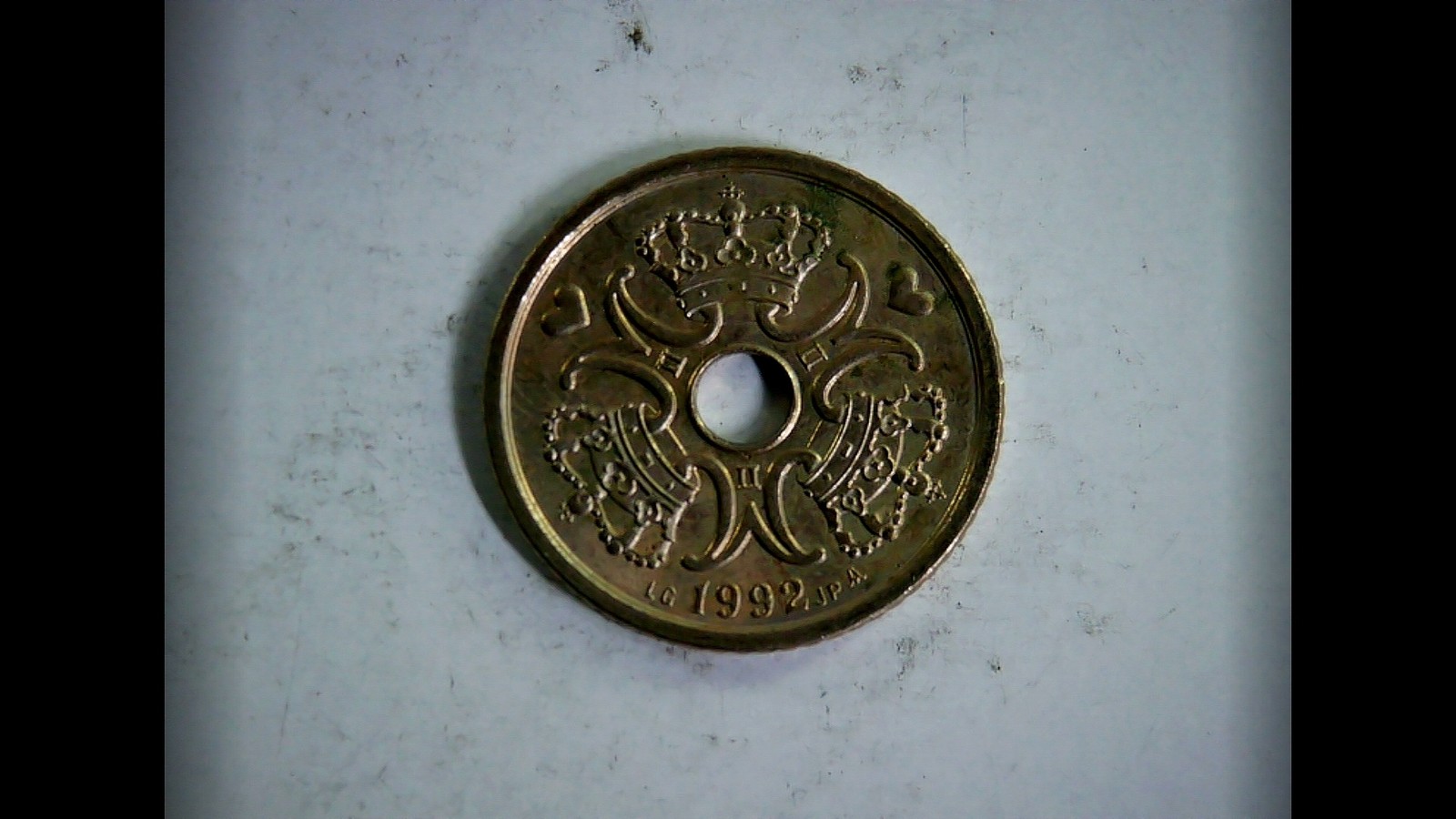 Denmark 1992 1 Krone Denmark 1 Krone (hole type, Margrethe II monogram) Coin