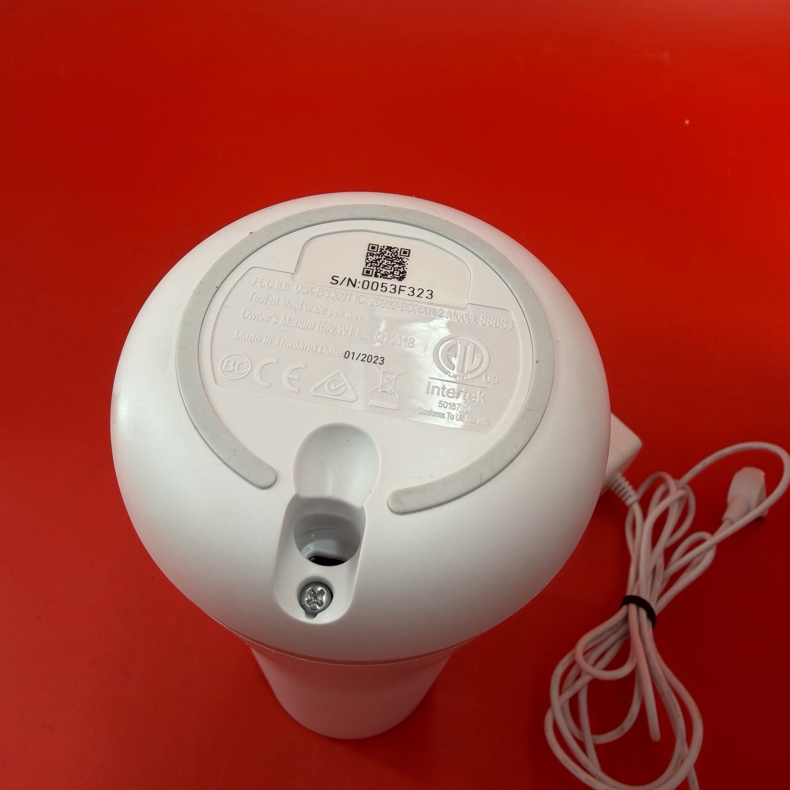 Simplisafe Home Security System Base Station White BS3W PREOWNED