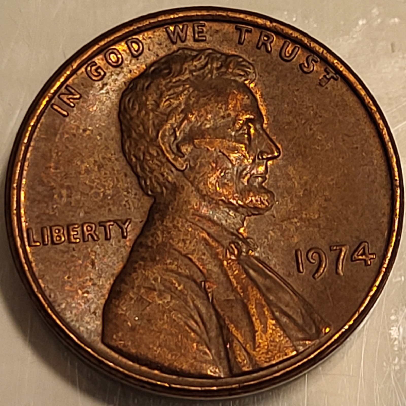 1974 Lincoln Memorial Penny Cent! Really Nice Obverse Condition!