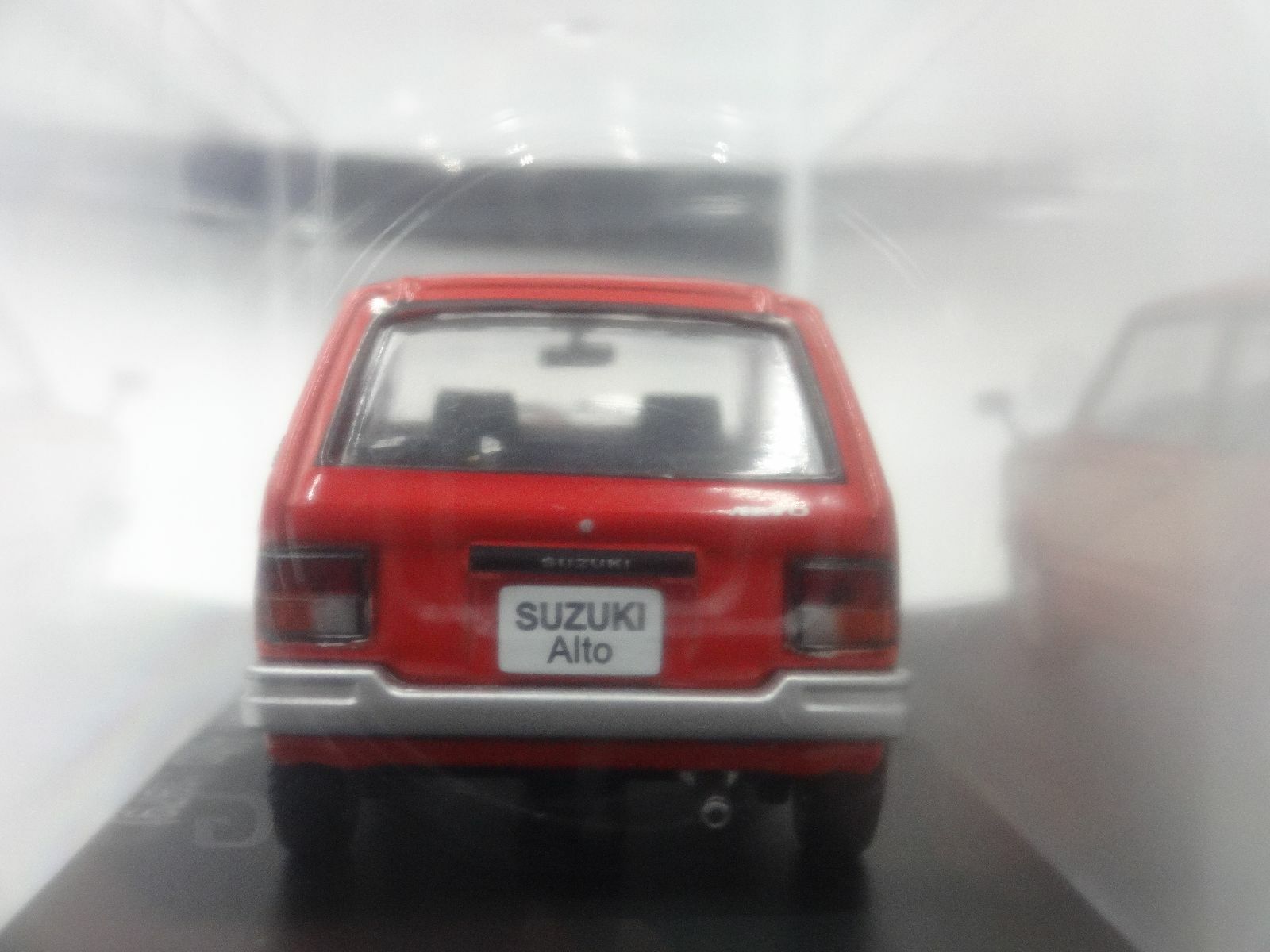 Suzuki Alto 1979 Red 1/43 Scale Box Mini Car Display Diecast Vol 119