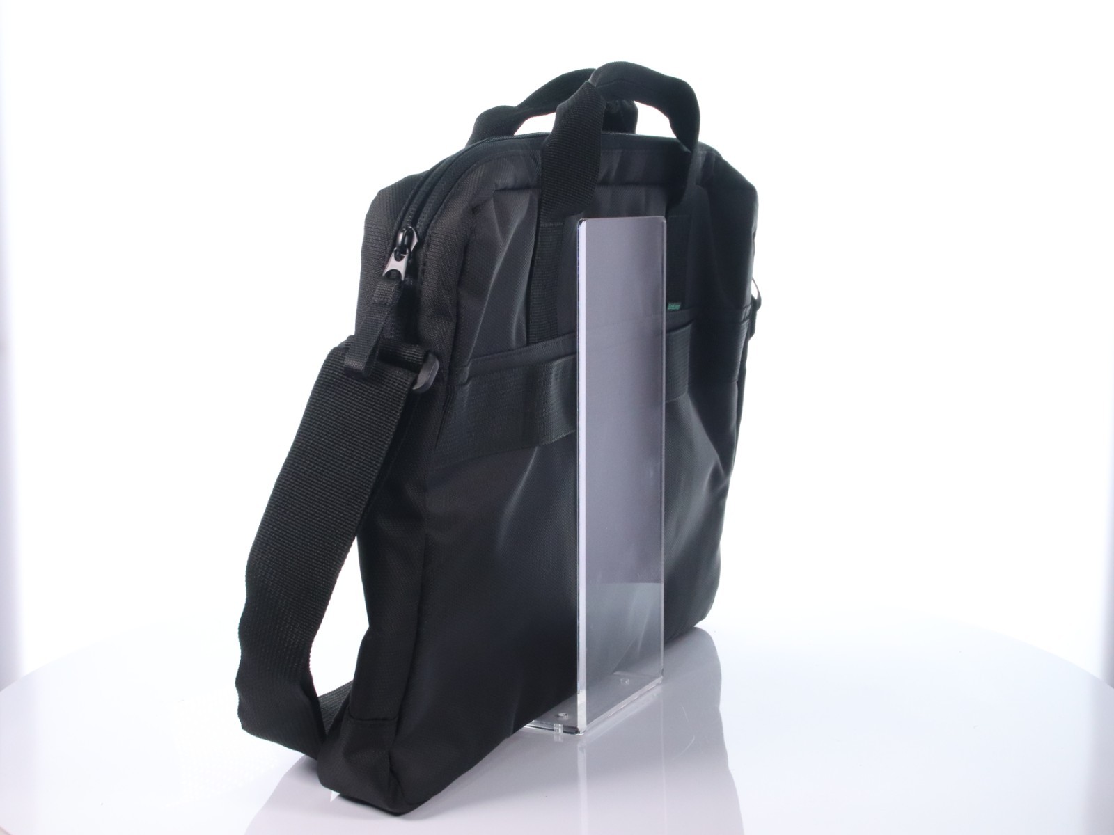 NEW Dell EcoLoop Essential Briefcase 14"-16" Black CW9P6
