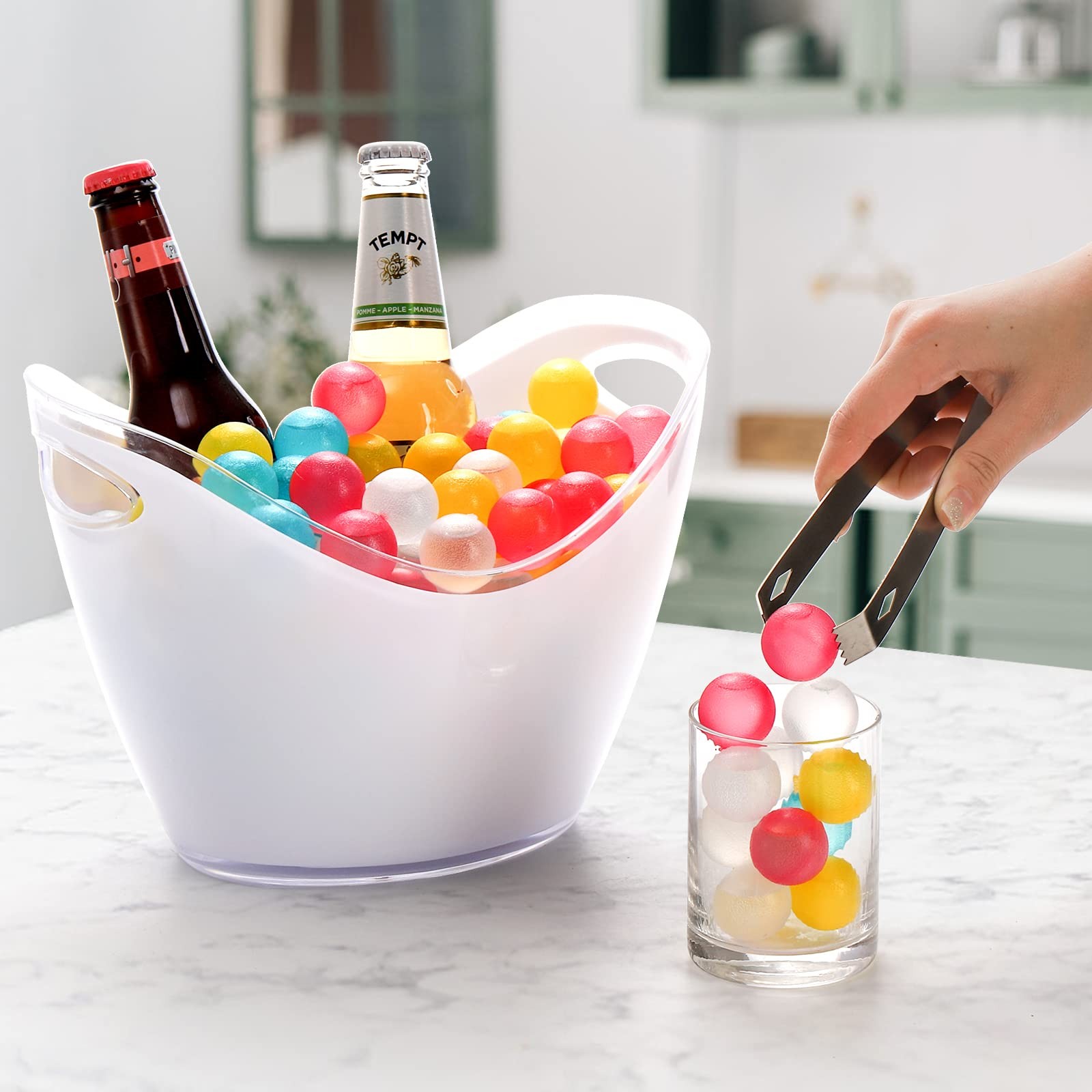 200 Pack Reusable Ice Cubes for Drinks, Colored Plastic, Round for Cocktails,...