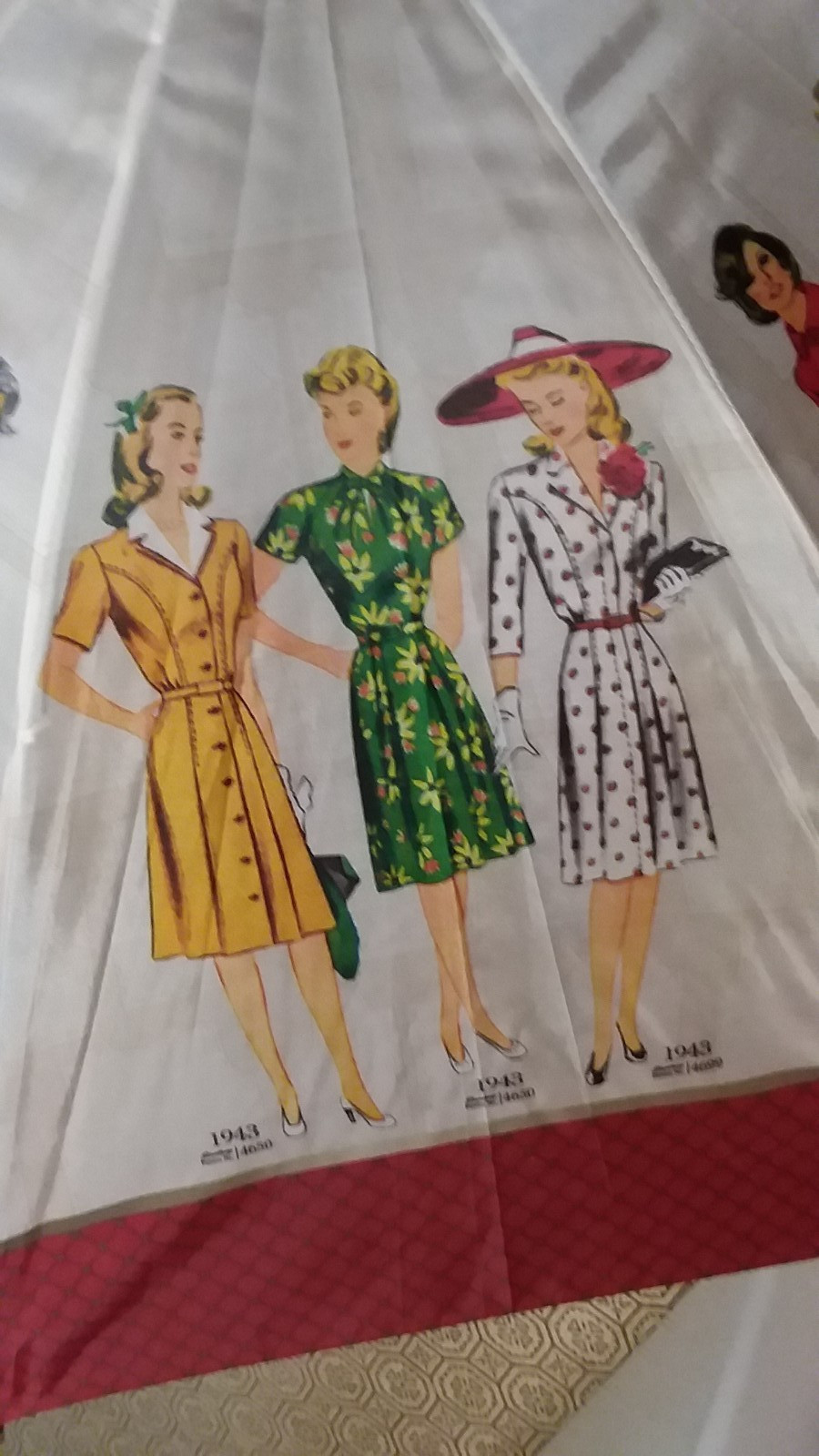 SIMPLICITY Wood Handled Full Size Rain UMBRELLA Retro 1943 Sewing Patterns