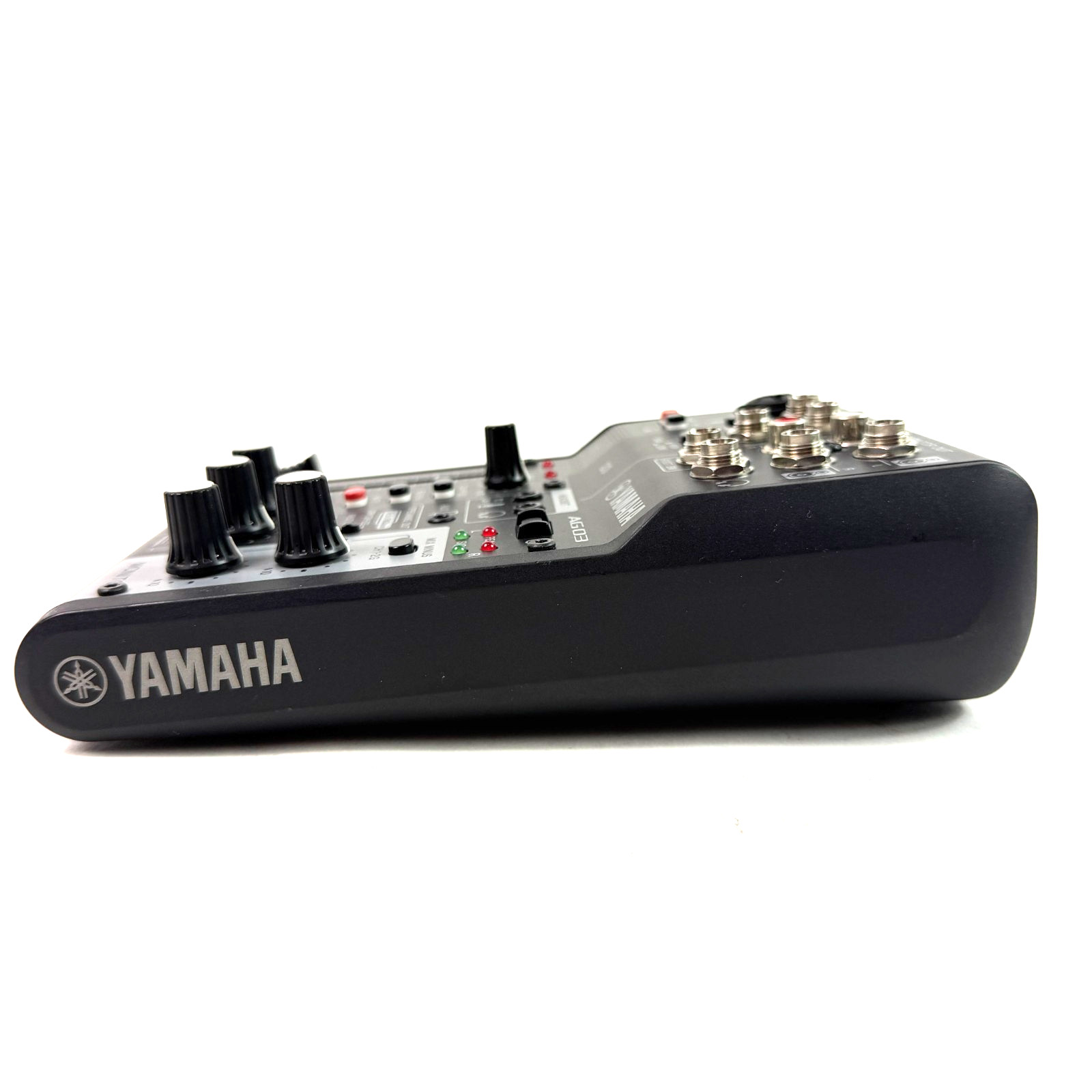 Yamaha AG03MK2 B 3 Channel Live Streaming Mixer USB Audio Interface (READ)
