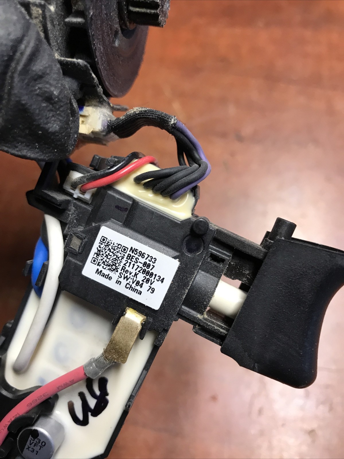 Use OEM Part Motor Switch Assy DeWALT DCD708 (Type 11) 20V 1/2” Driver Drill