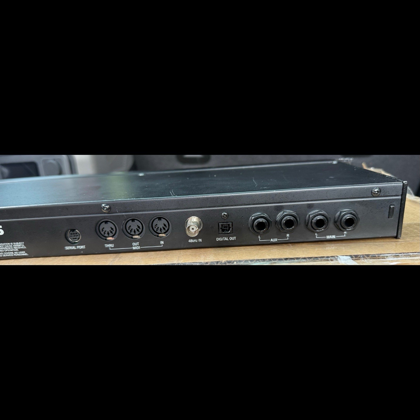 Alesis QSR Rackmount Synth Module w/ Power Adapter