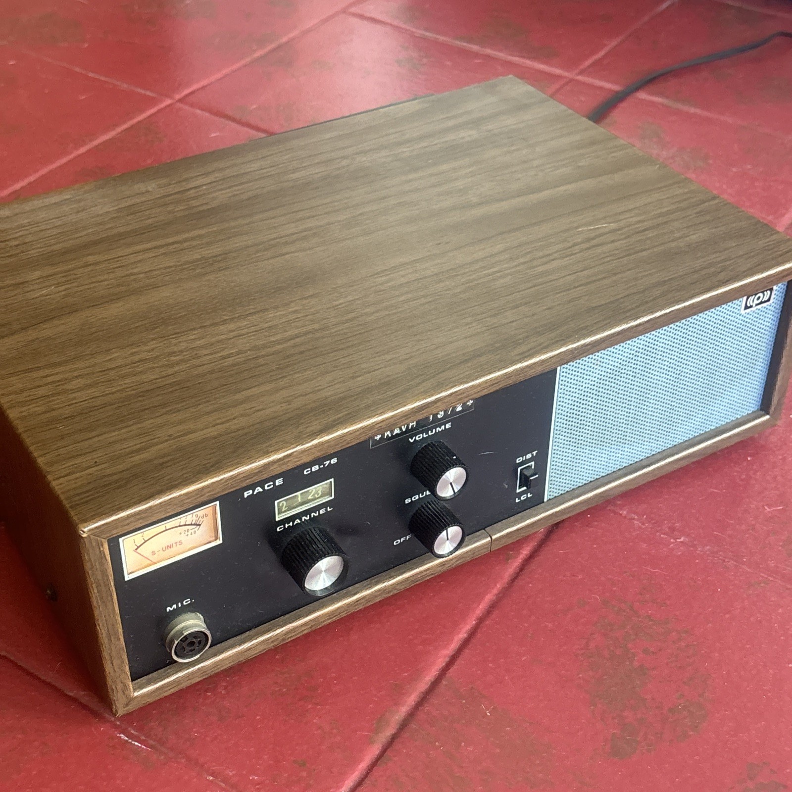 Vintage PACE CB-76 Ham CB Radio Tested Working