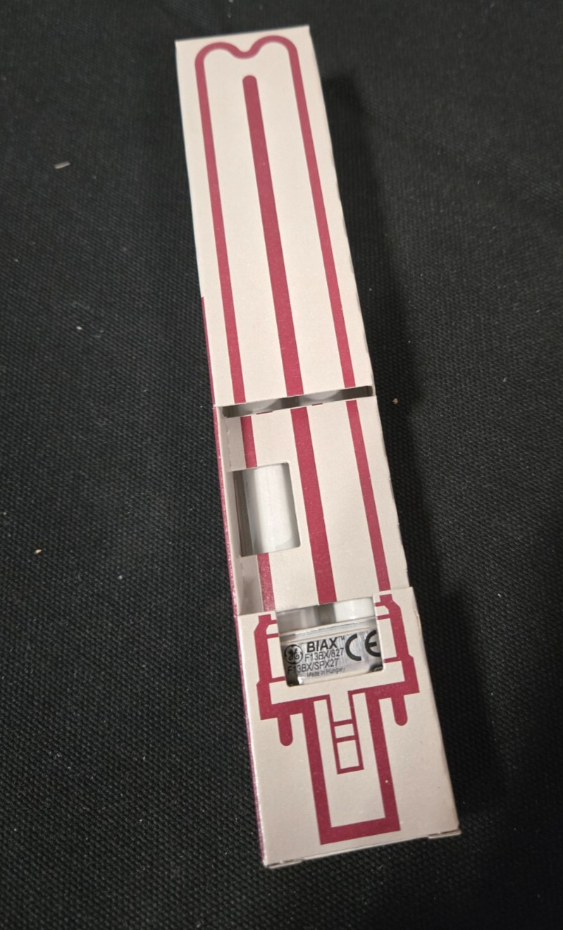 GE BIAX-S 13 WATTS Compact Fluorescent Lamp F13BX/SPX27/827