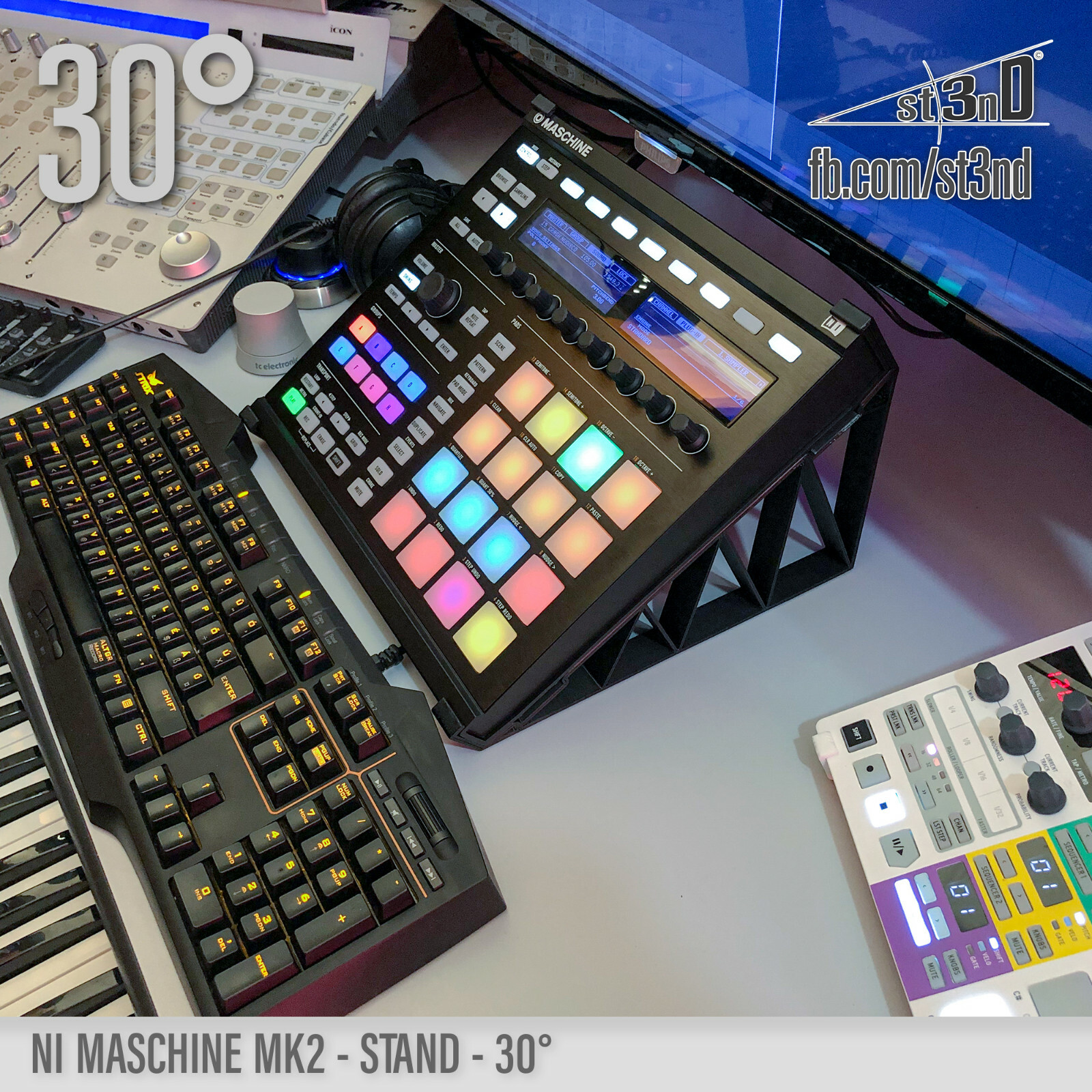 NI MASCHINE MK2 STAND - 30 degrees - 3D printed