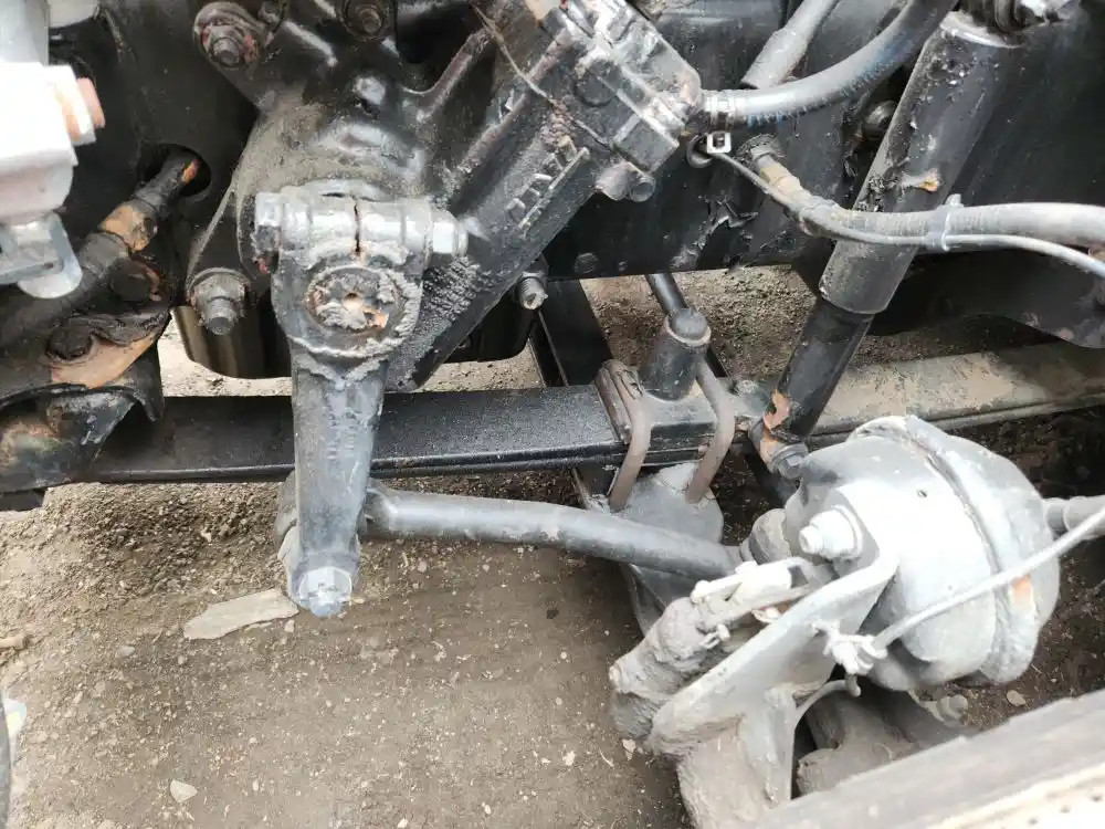 (Used) 2013 Freightliner Cascadia 125, FRONT LEAF SPRINGS Front Leaf & Springs
