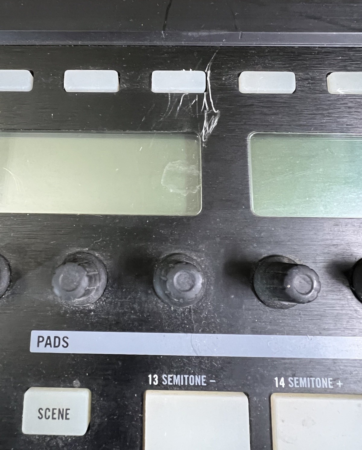 Native Instruments Maschine MK1 MIDI Controller Tested