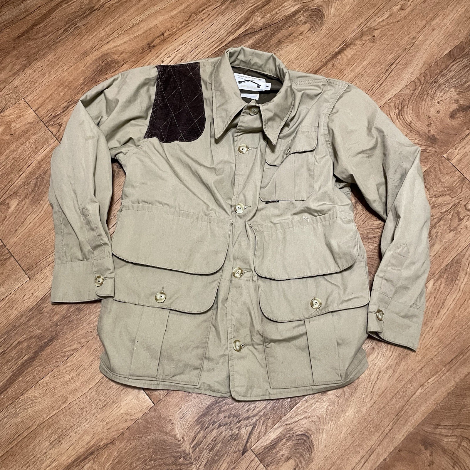 Cabelas Redhead Hunting Beige Jacket Mens Size Small Outdoors Pockets Shooting