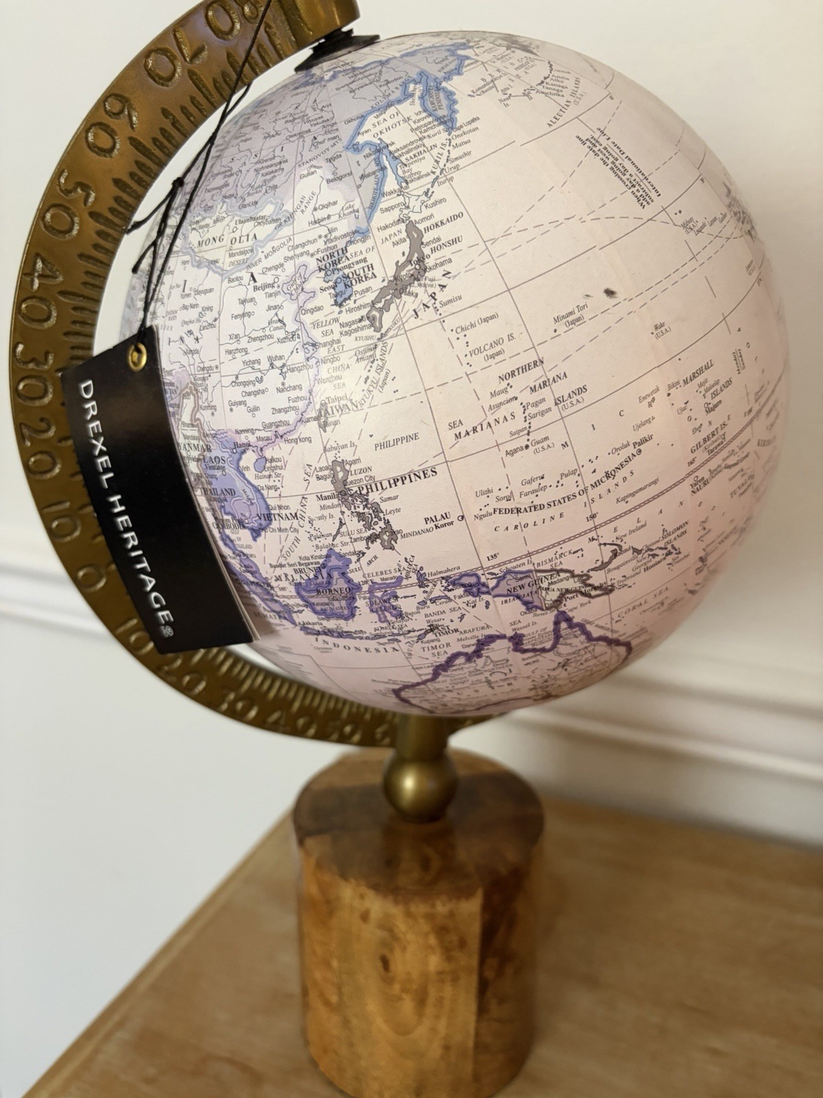Drexel Heritage Decorative Tabletop Globe Rotating Wooden Base Beige Blue Medium