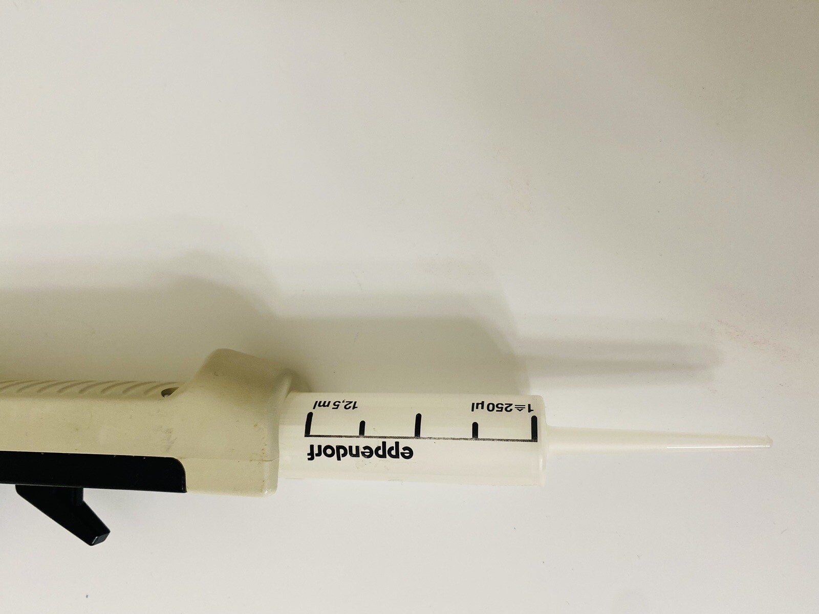 Eppendorf Multi-Dispenser Pipette