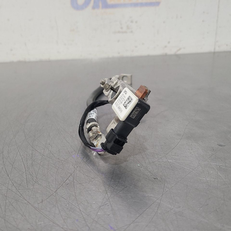 19 2019 BMW 740I BATTERY TEMP SENSOR 9840519
