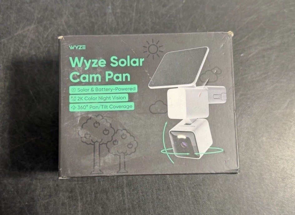 Wyze Solar Cam Pan 2K Wi-Fi Solar/Battery Pan/Tilt Color Night Vision - New