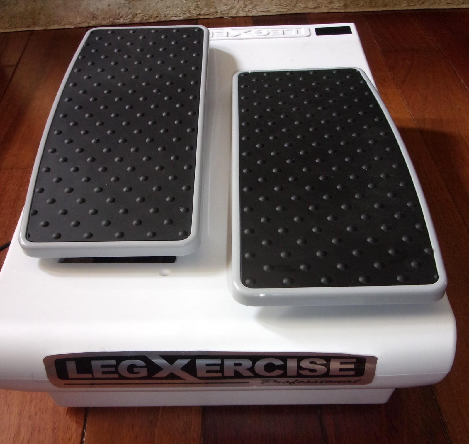 LegXercise Pro LEGX-012 Motorized Leg Activator Exercise Machine w/ Remote WORKS