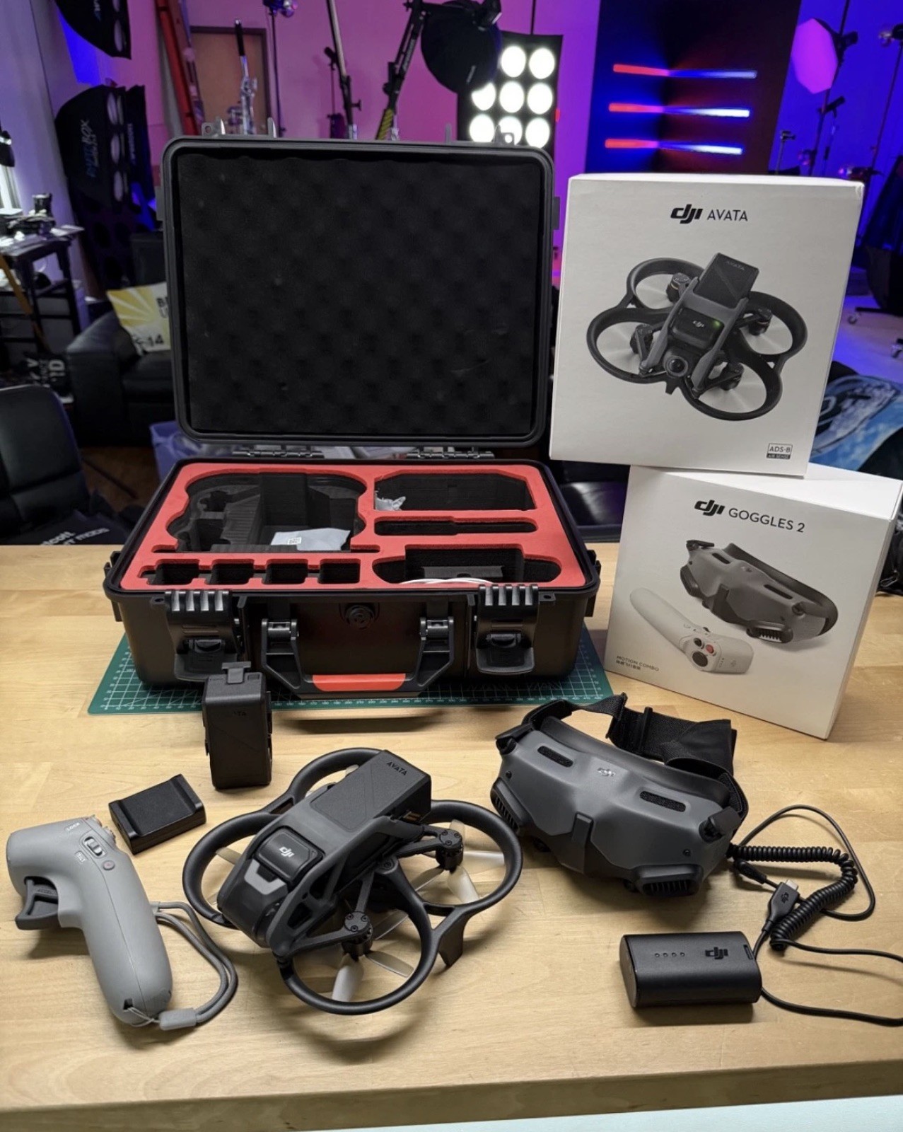 DJI Avata 1st Gen Bundle W/Goggles 2, Motion Controller, Pro-View Combo w/Case!