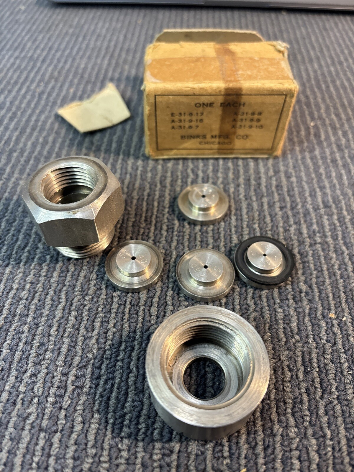 VINTAGE BINKS SPRAY GUN NOZZLE