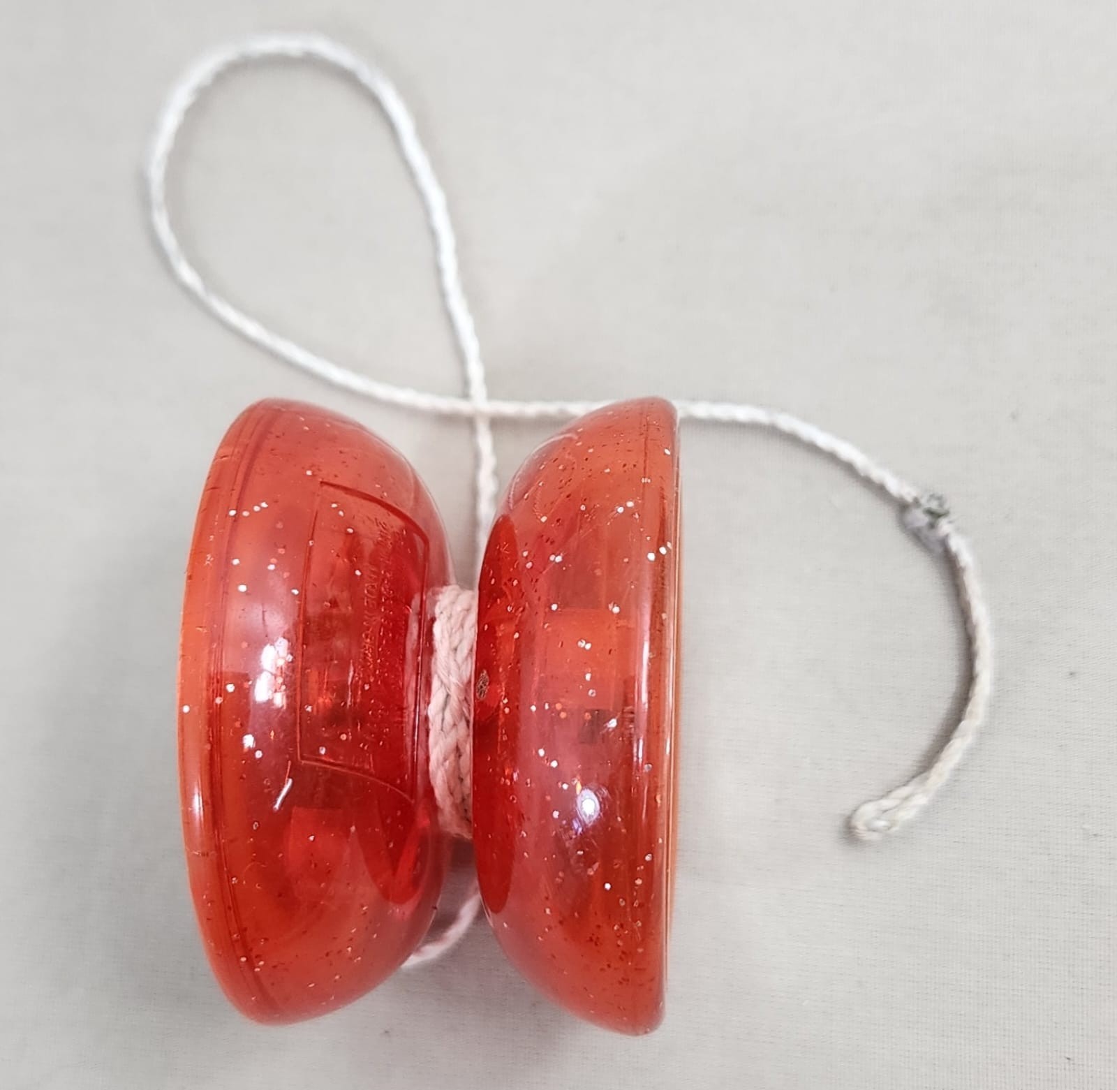 BAM Soaring Eagle Number 1 Trick Yo-Yo Red Glitter Plastic Skill Toy YO-YO
