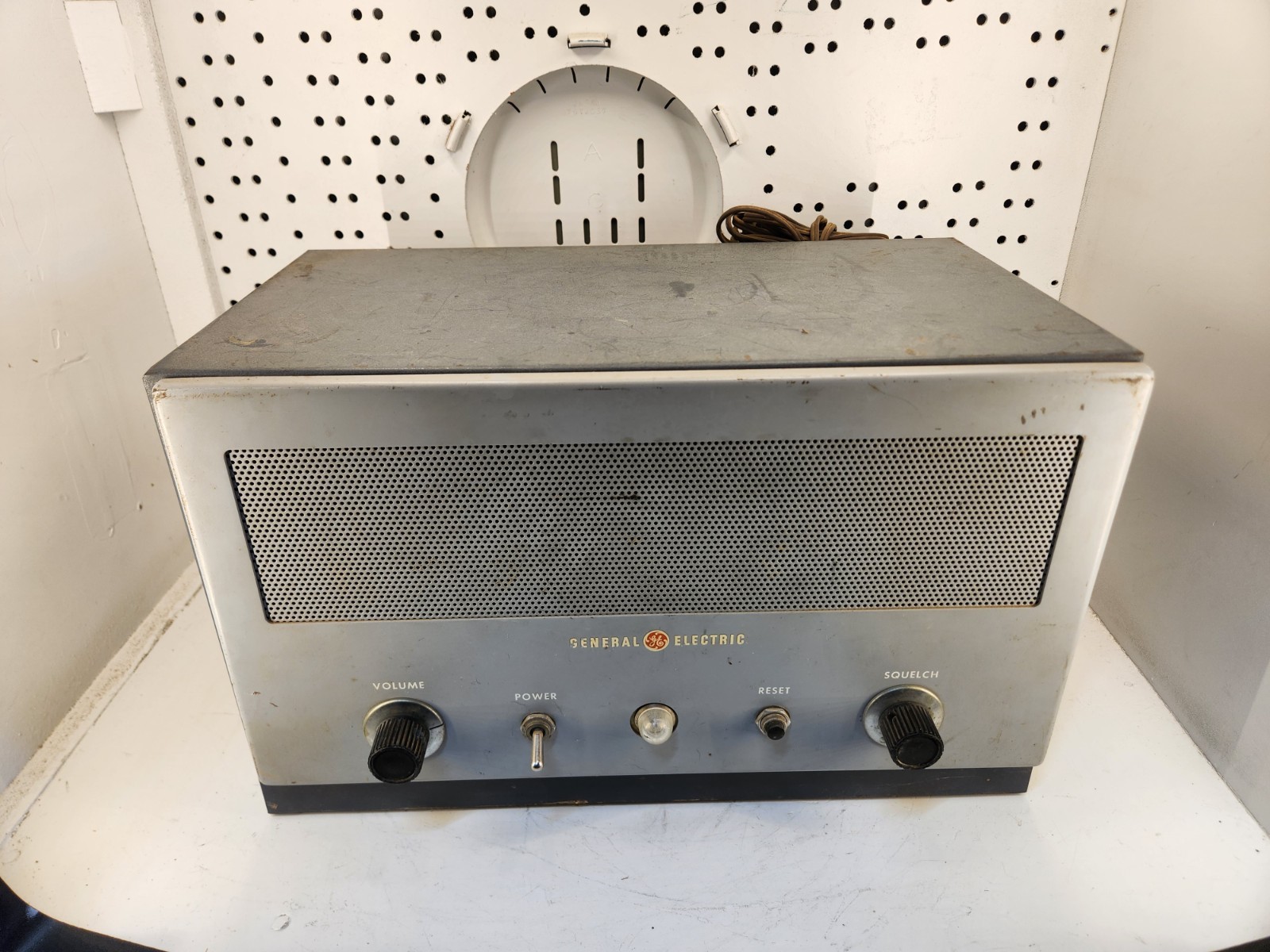 Vintage GE Tube Amplifier Receiver Fire Police Department Dispatch Radio