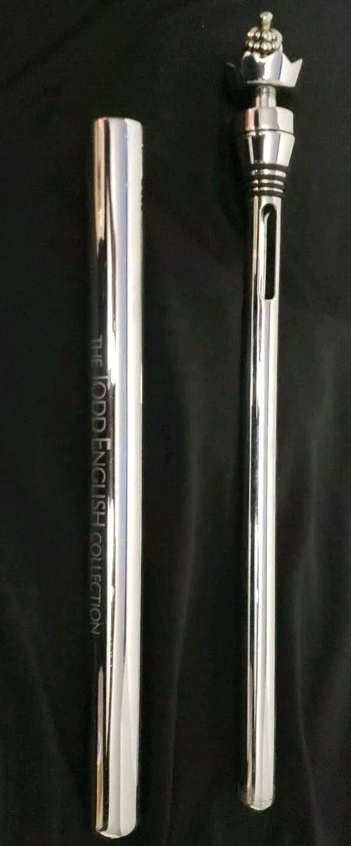 Todd English Collection Wine Scepter Keep Temperature & swivel Top for Pouring