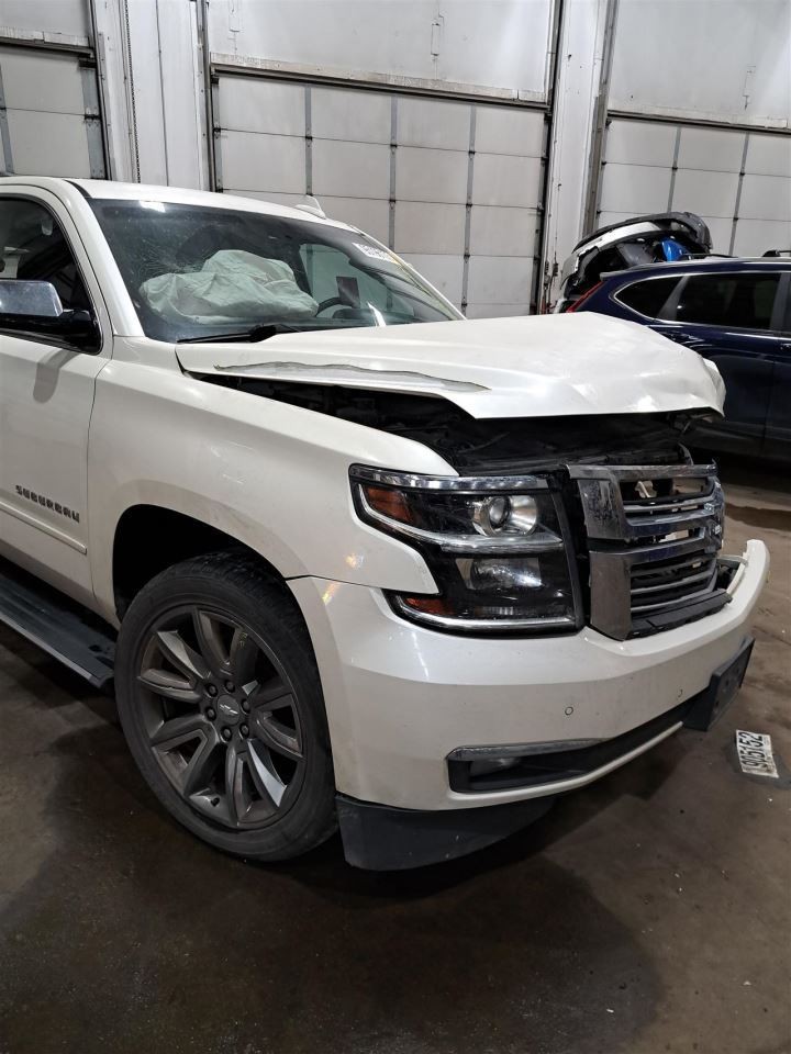 2015 Suburban 1500 Jack Sku#4379690