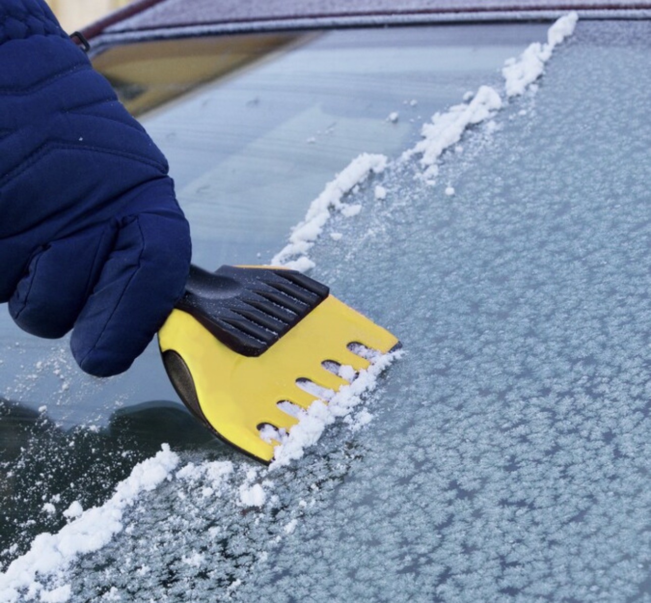Hopkins 11in Polar Vortex Heavy Duty Ice Scraper  Soft Grip