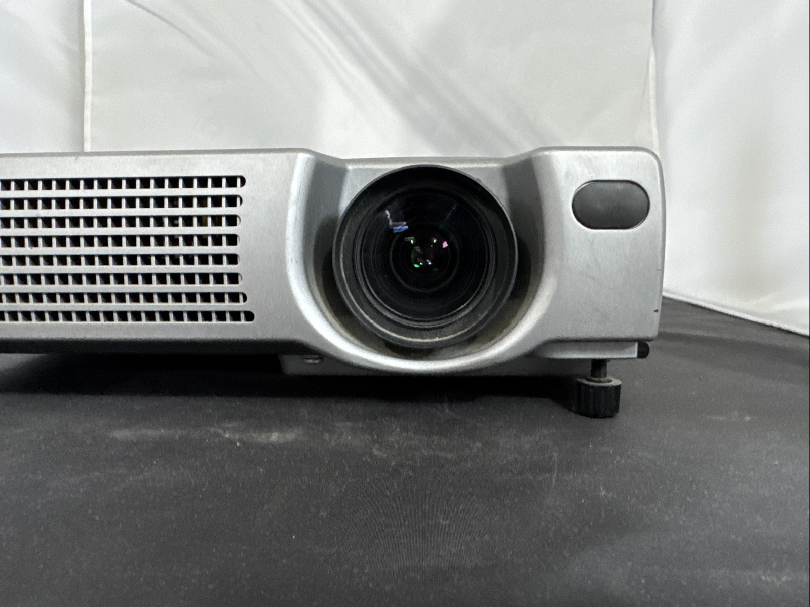 Hitachi CP-S317 Multimedia Mobile LCD Projector Unit Only Untested For Parts