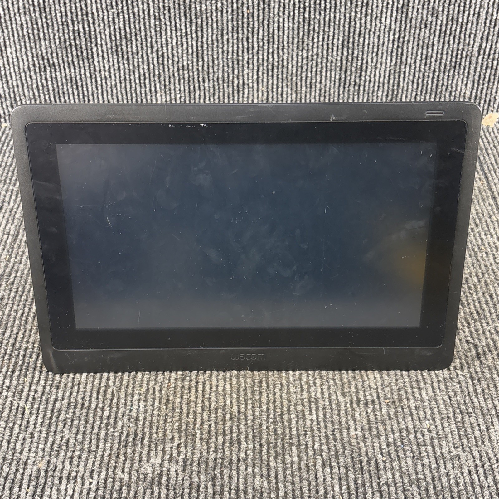 Wacom Cintiq Companion Hybrid 16GB Black, DTH-A1300 - Untested