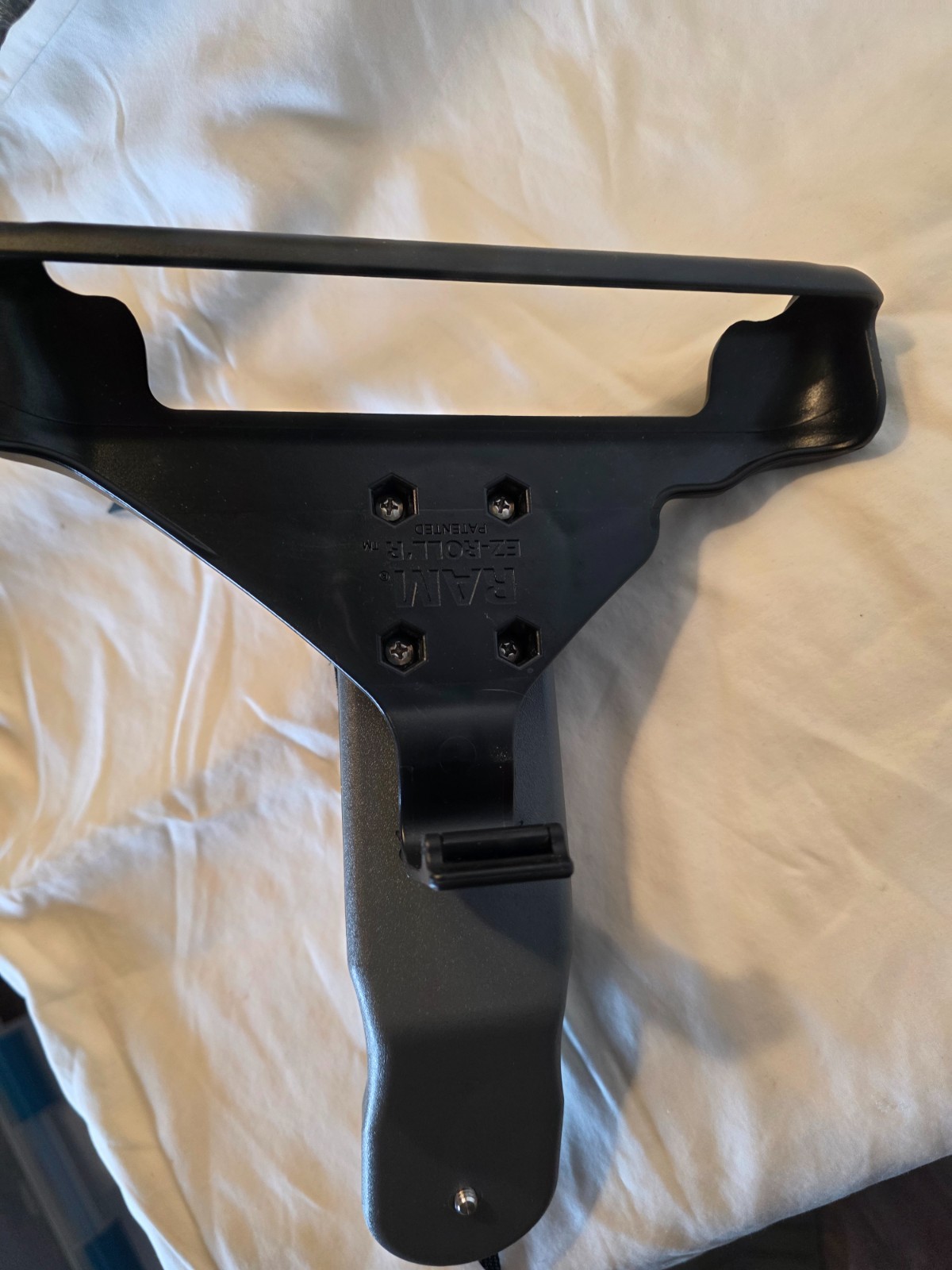 Juniper Systems Mesa 3 Handle to connect to a Geode GNSS Receiver
