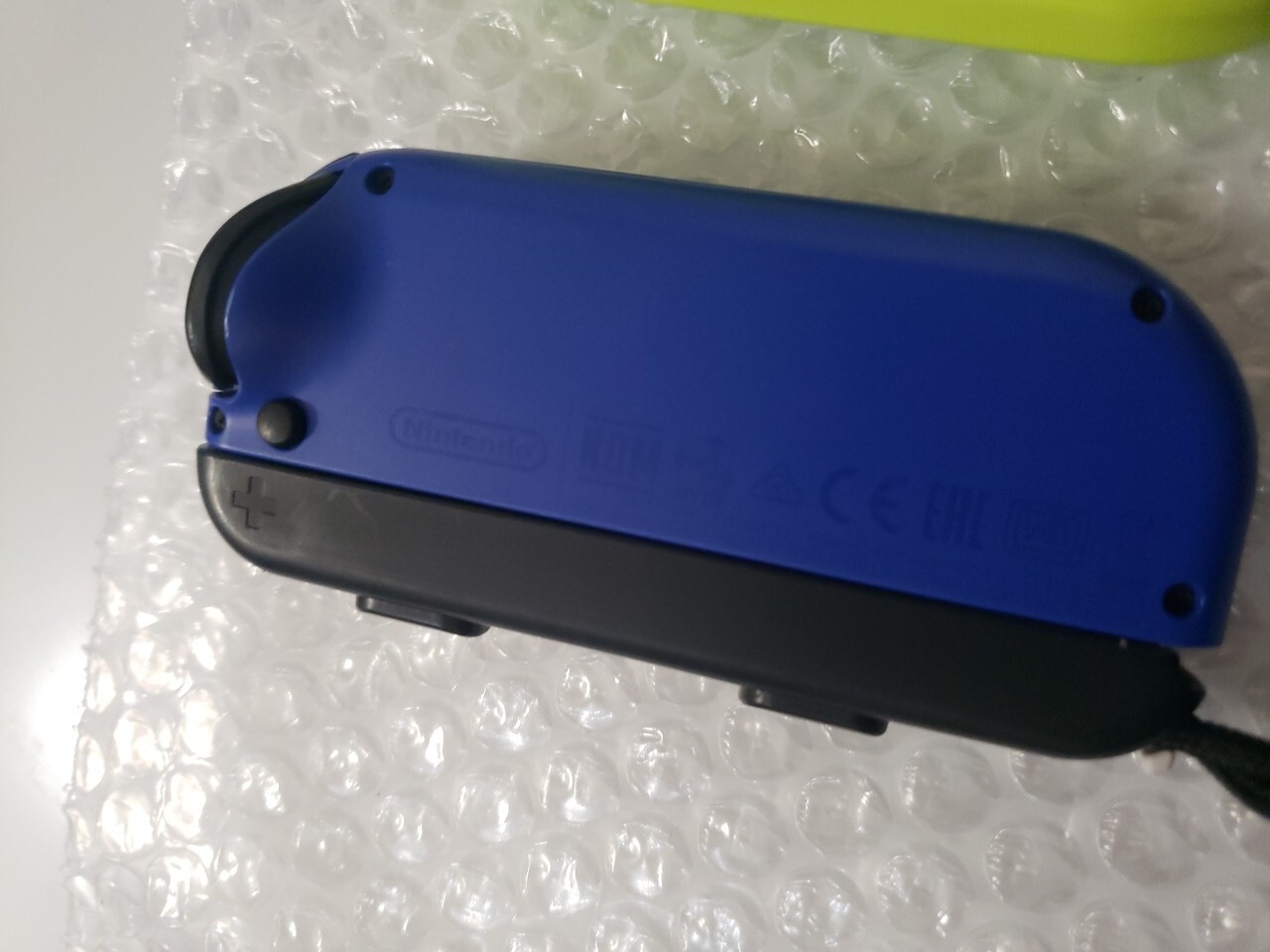 Nintendo Joy-Con (L/R) Wireless Controllers Switch - Blue/Neon Yellow, VG REFURB