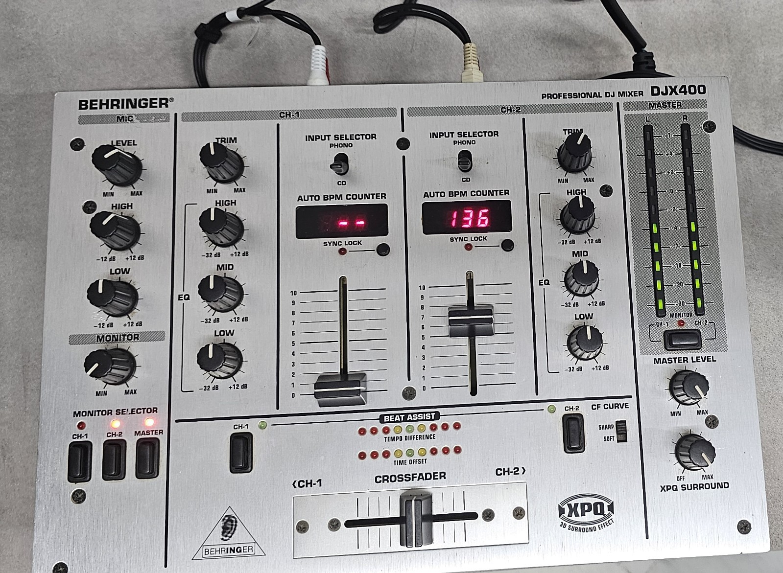 Behringer Pro Mixer DJX400