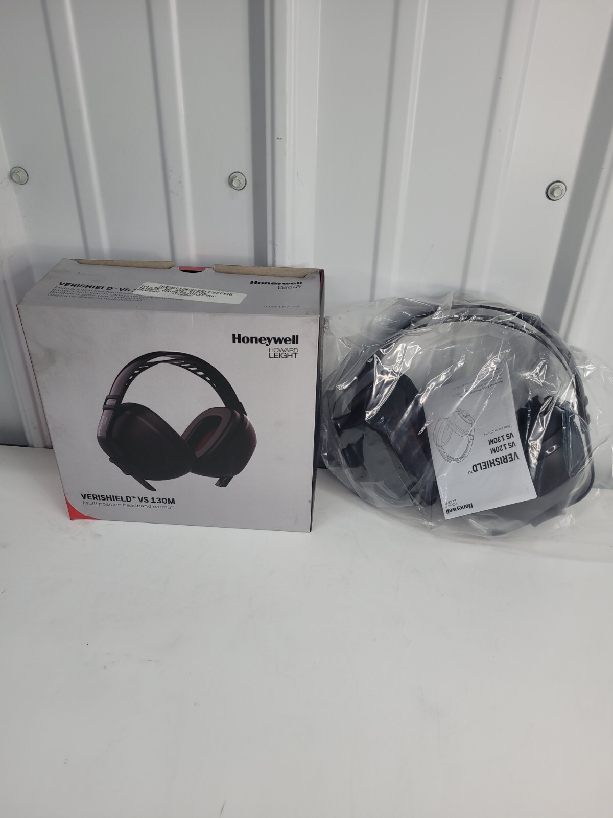 Honeywell Howard Leight - VS130M VeriShield™ Ear Muffs, VeriShield, NRR 30 k12