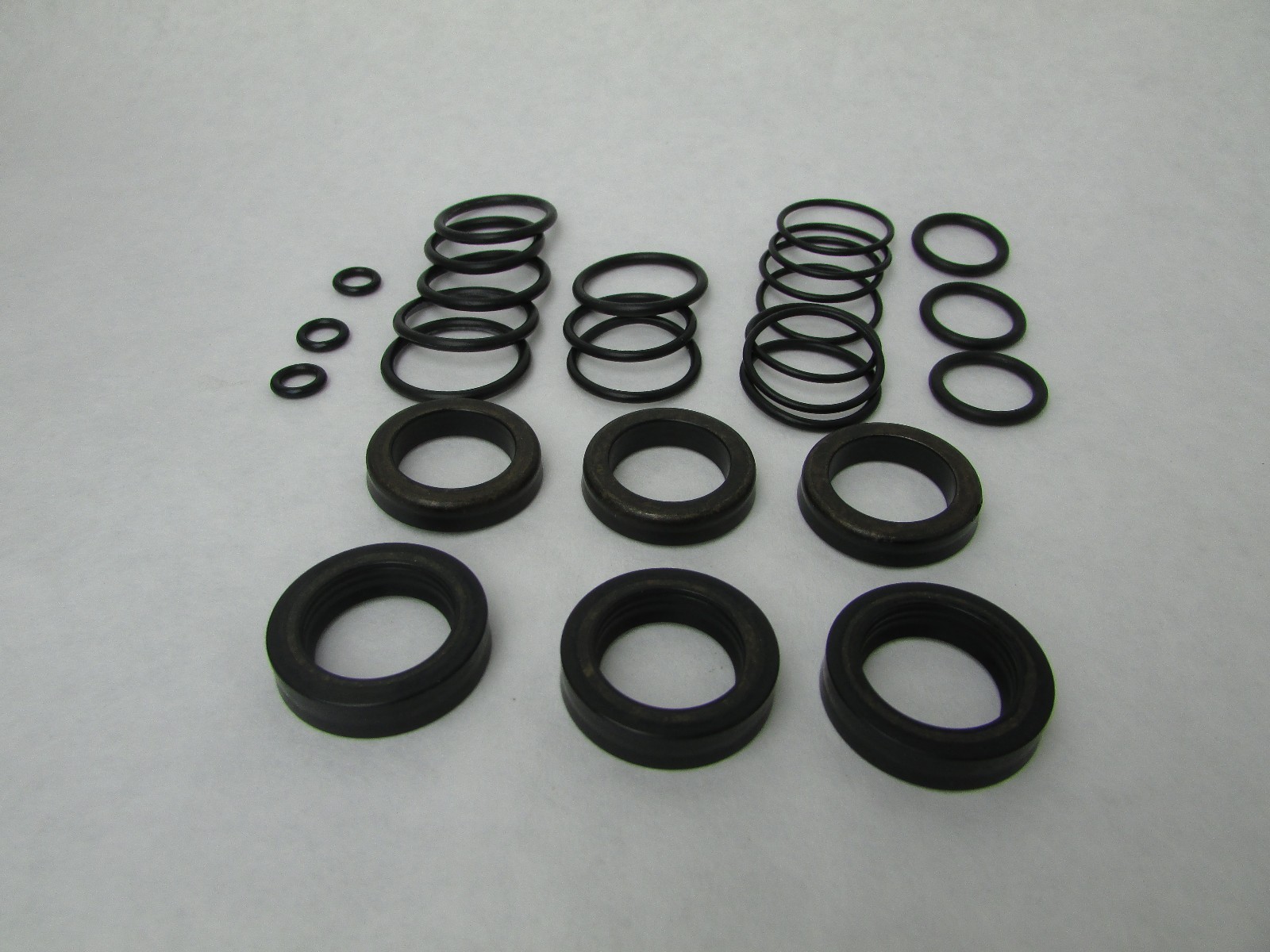 Replacment Seal Kit Replaces Kit 30914 for CAT 230 240 270 18mm