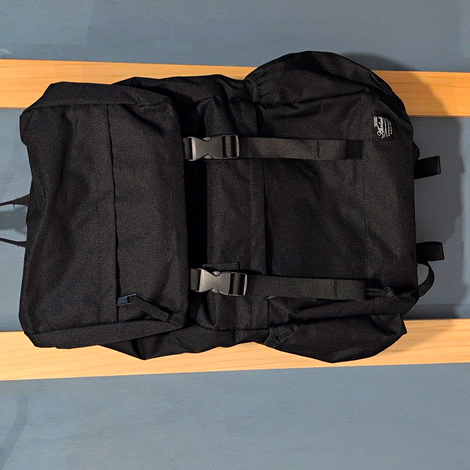 Infinite Airlab Airlab Experiment 20L Black Hiking Backpack Buckle Drawstring