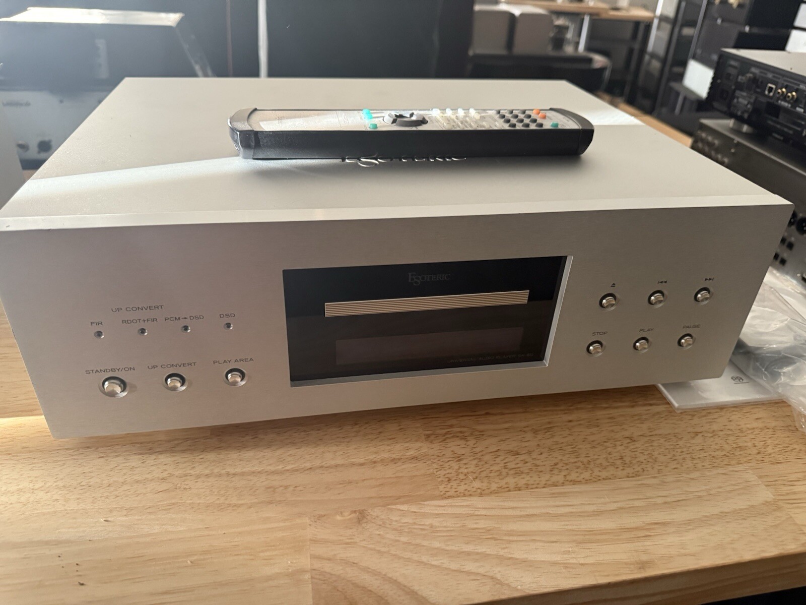 Esoteric SA-60 Universal SACD & CD Player Minty Open Box