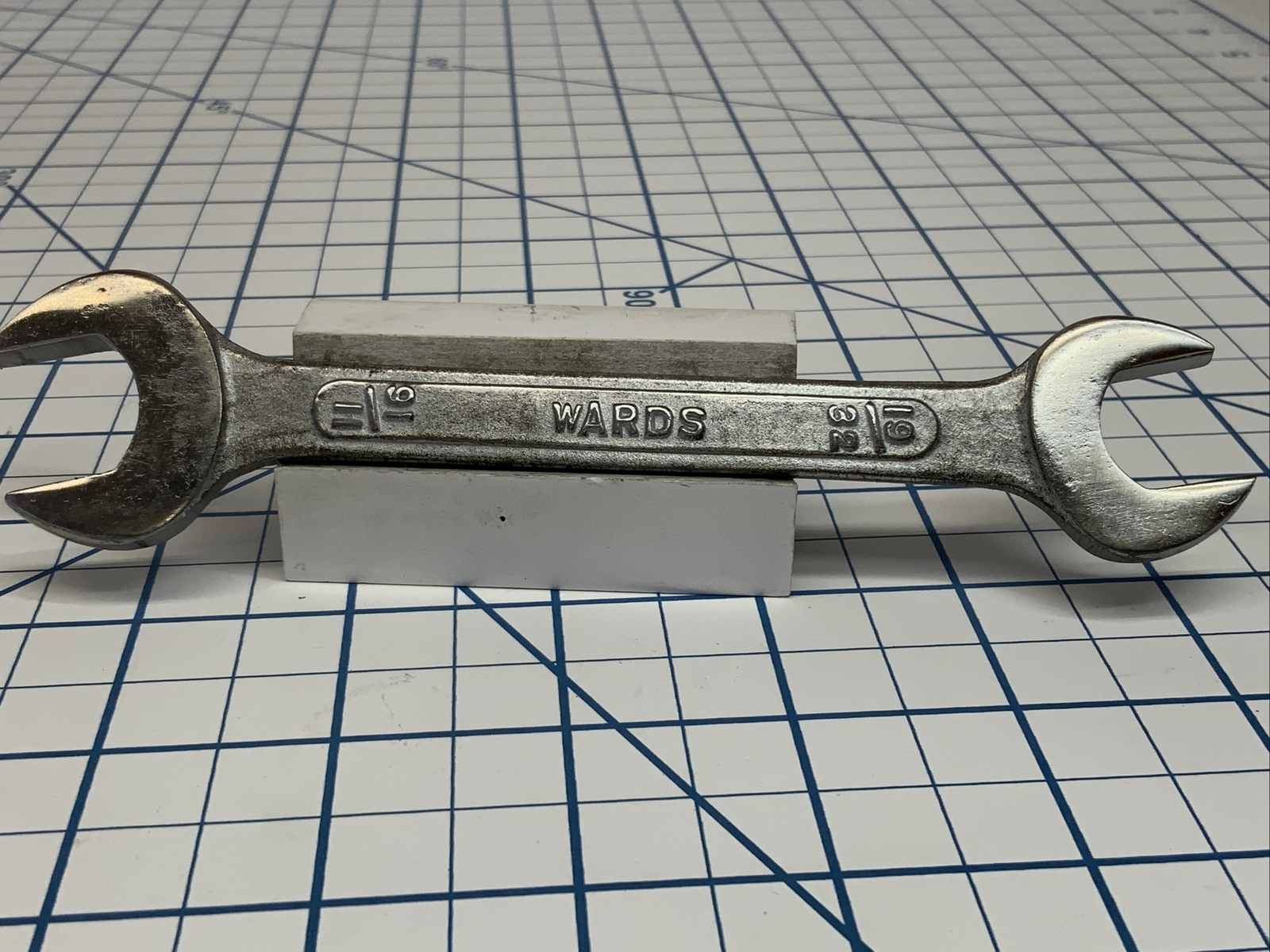 WARDS Open end Wrench, 11/16 x 19/32in., Japan