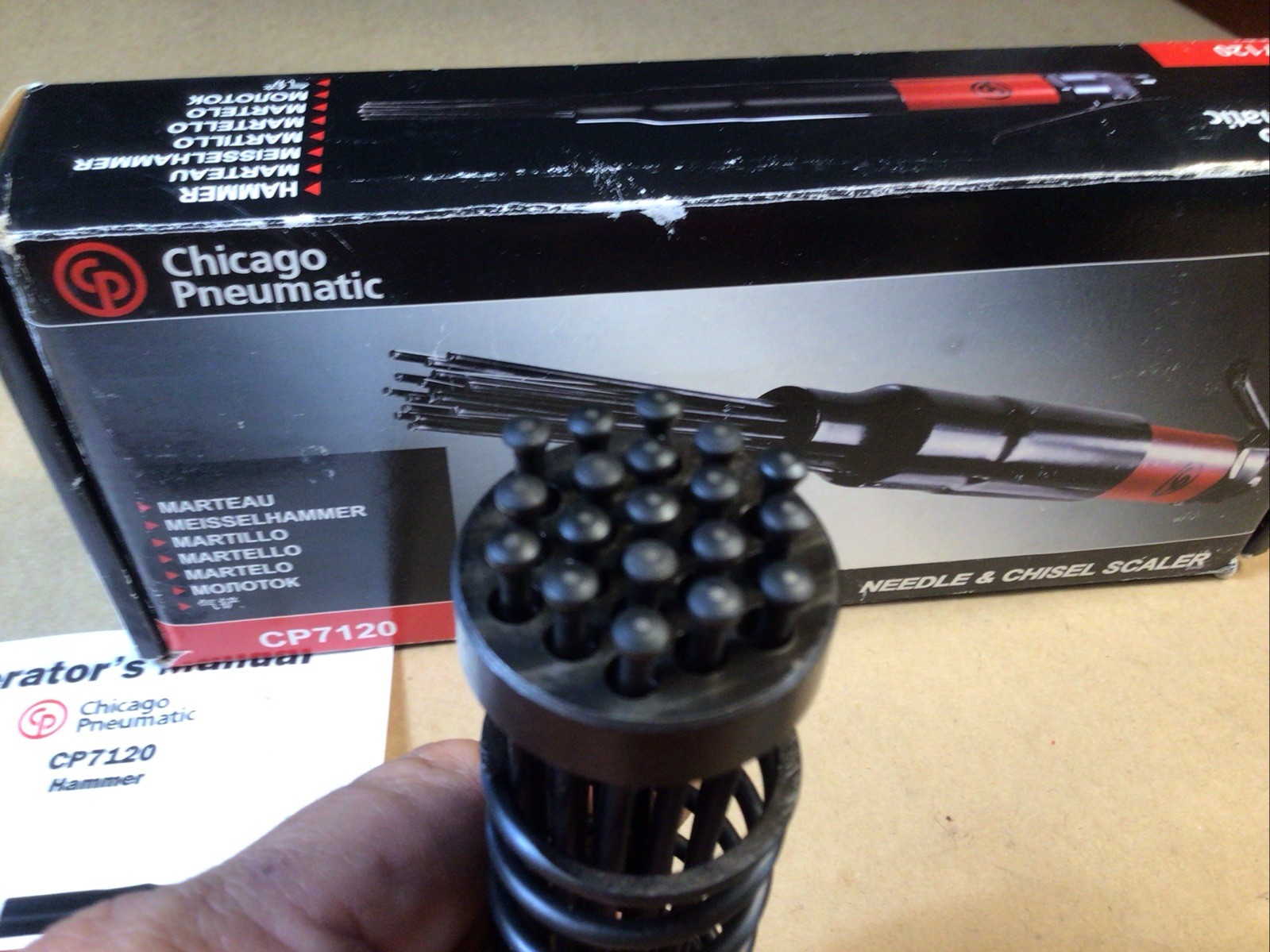 Chicago Pneumatic CP7120 Needle Scaler / Chipper Hammer