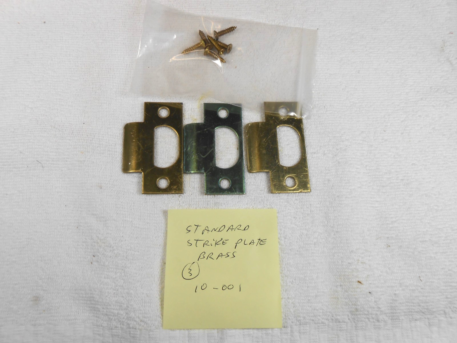 Schlage Standard T Shaped Strike Plates Brass w/Screws Replacement Part 10-001