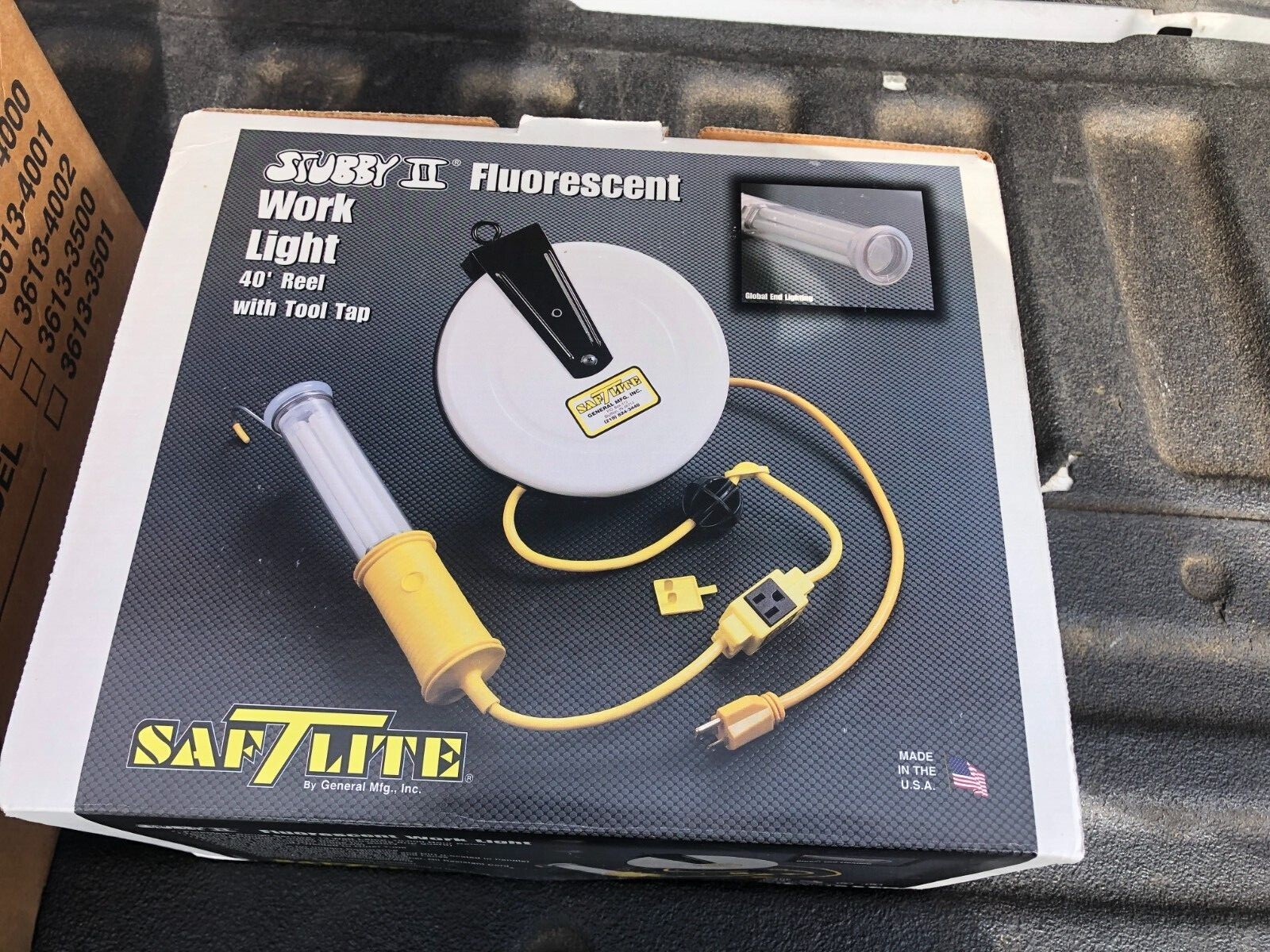 Saf-T-Lite 3613-4001 STUBBY® II, 40FT. REEL, WITH SWITCH, WITH TOOL TAP  NEW