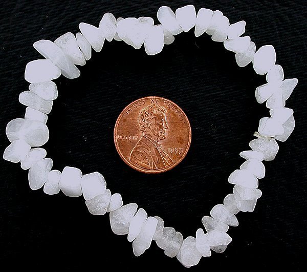 WHITE JADE CHIP GEMSTONE GEM STONE NATURAL BEADS STRETCH BRACELET SB46